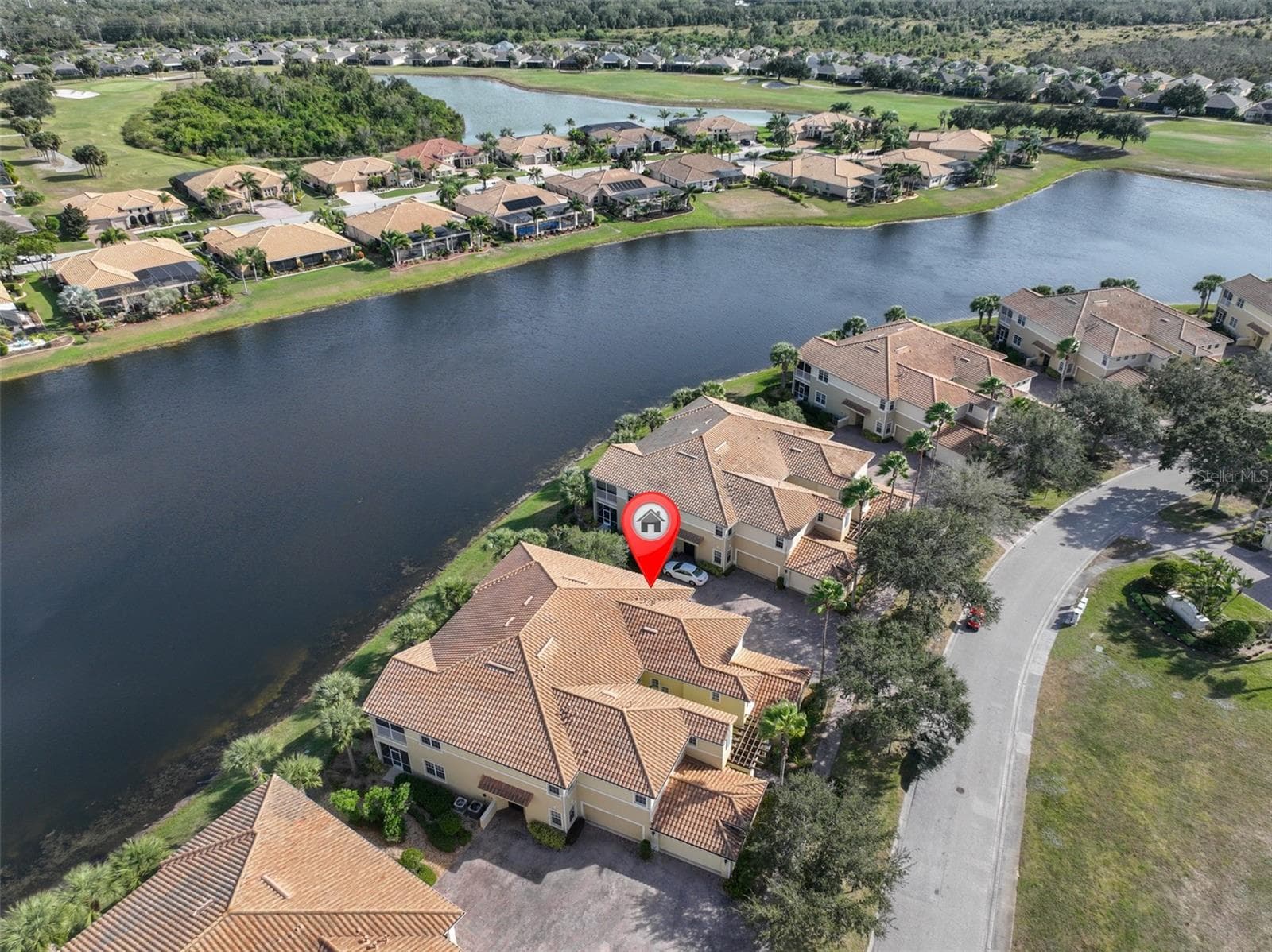 Condominium at 1324 EMERALD DUNES DR, SUN CITY CENTER, photo 48 of 53