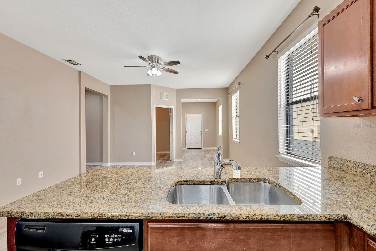 Single Family Residence at 9116 MOUNTAIN CAMELLIA LN, RIVERVIEW, photo 22 of 75