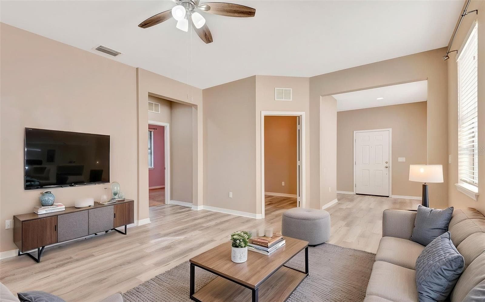 virtually staged - 9116 MOUNTAIN CAMELLIA LN, RIVERVIEW