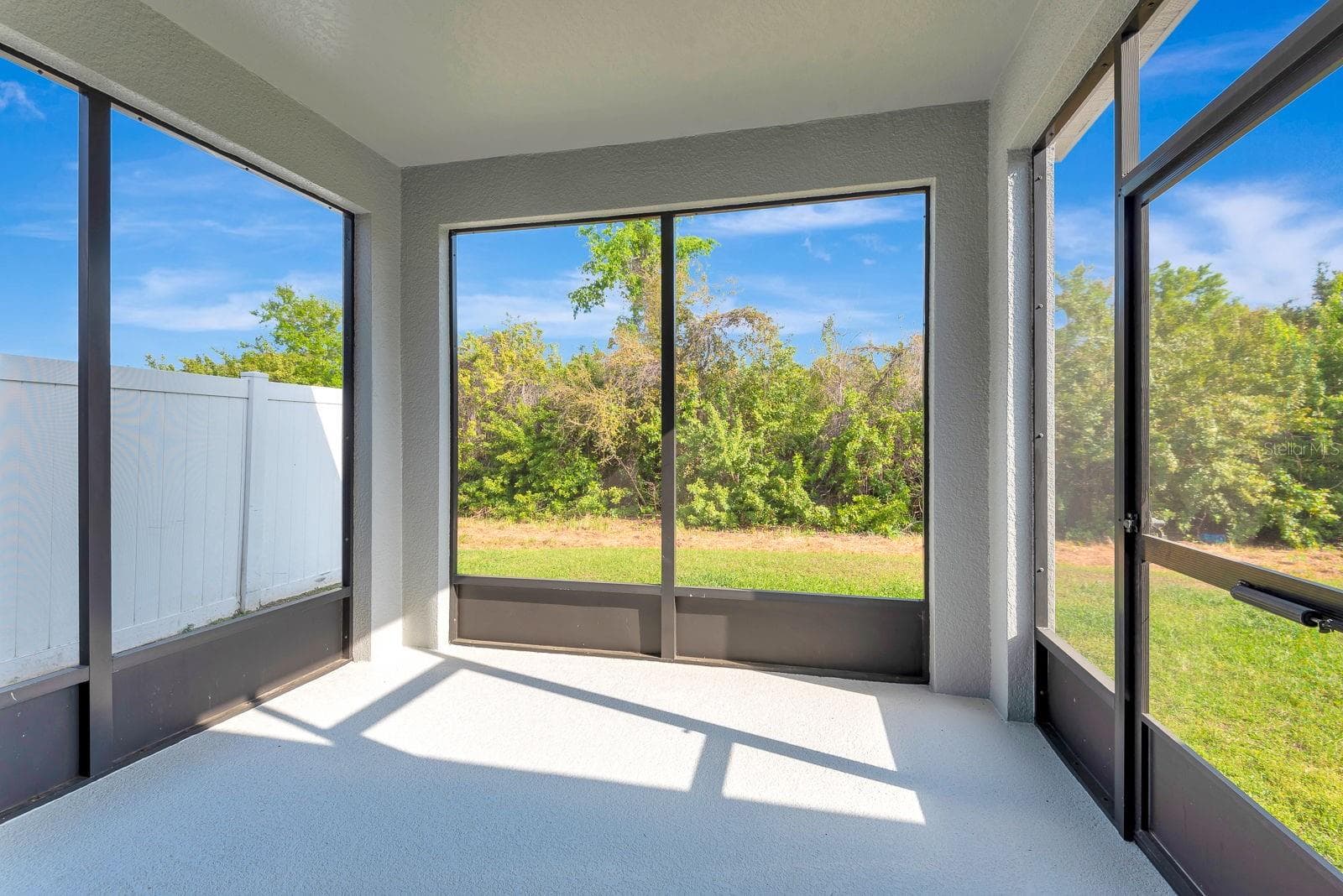 Single Family Residence at 9116 MOUNTAIN CAMELLIA LN, RIVERVIEW, photo 74 of 75