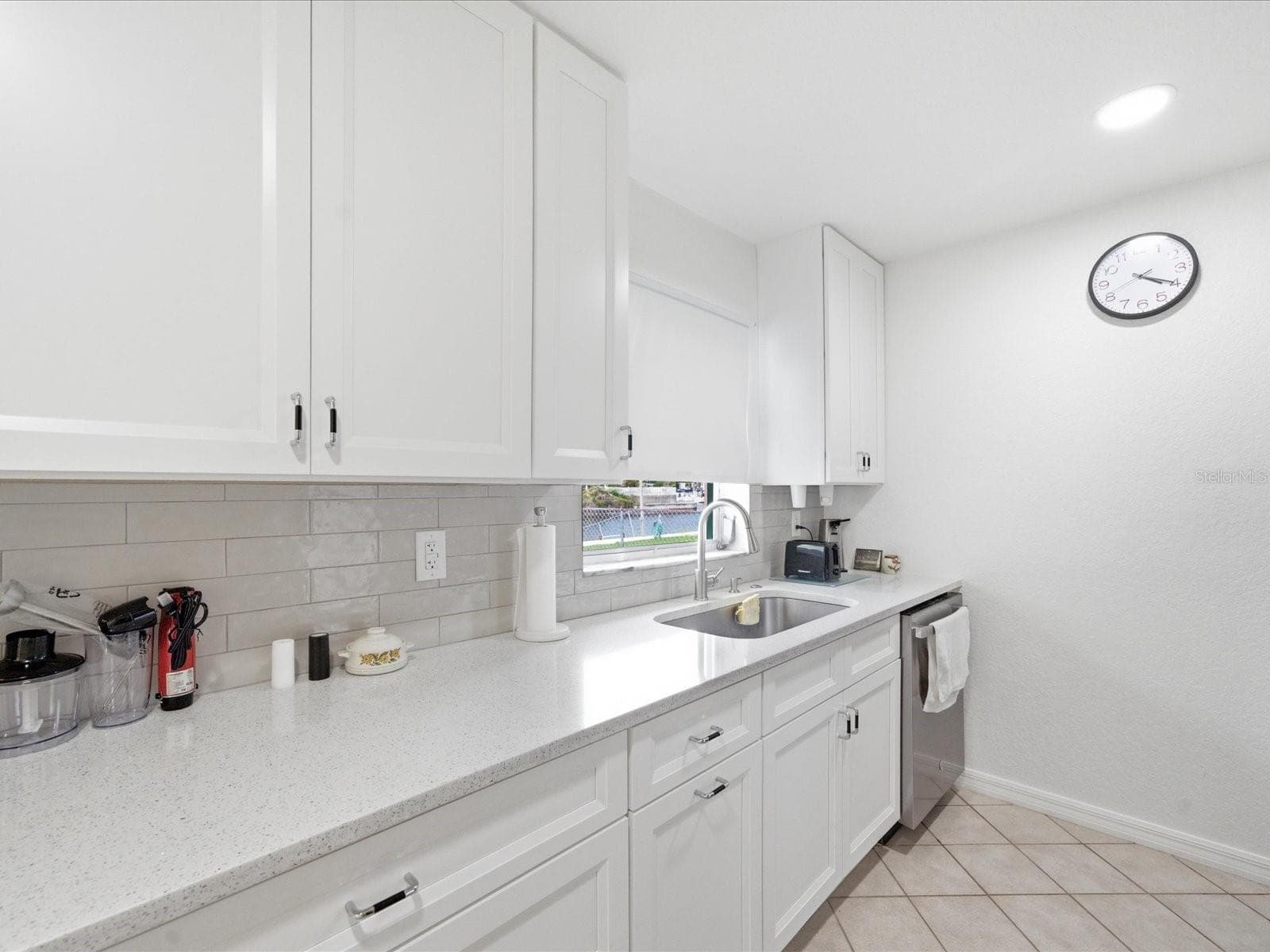 Single Family Residence at 4069 GULFVIEW DR, HERNANDO BEACH, photo 18 of 29