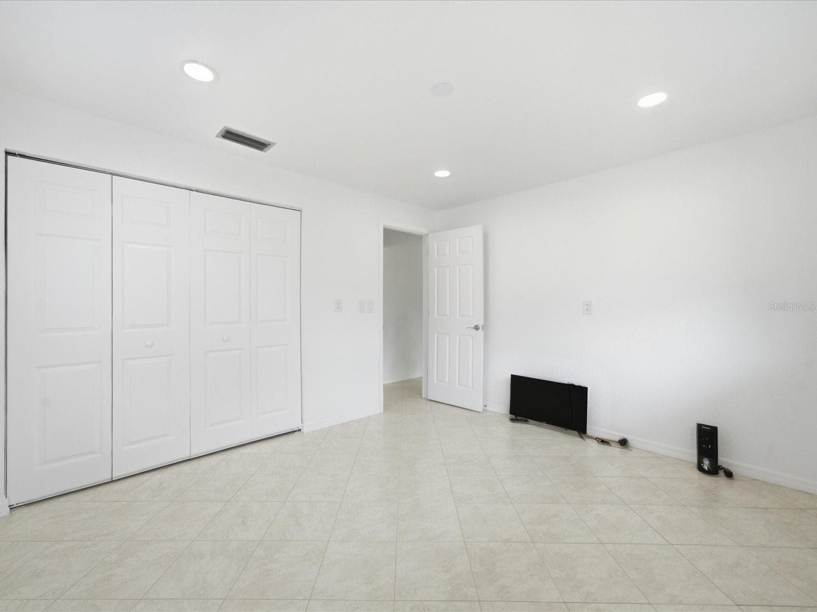 Single Family Residence at 4069 GULFVIEW DR, HERNANDO BEACH, photo 22 of 29
