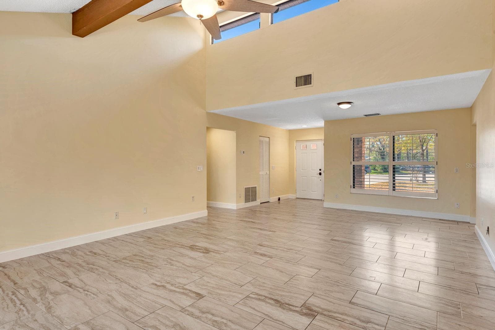 Single Family Residence at 5017 80TH AVENUE CIR E, SARASOTA, photo 6 of 51