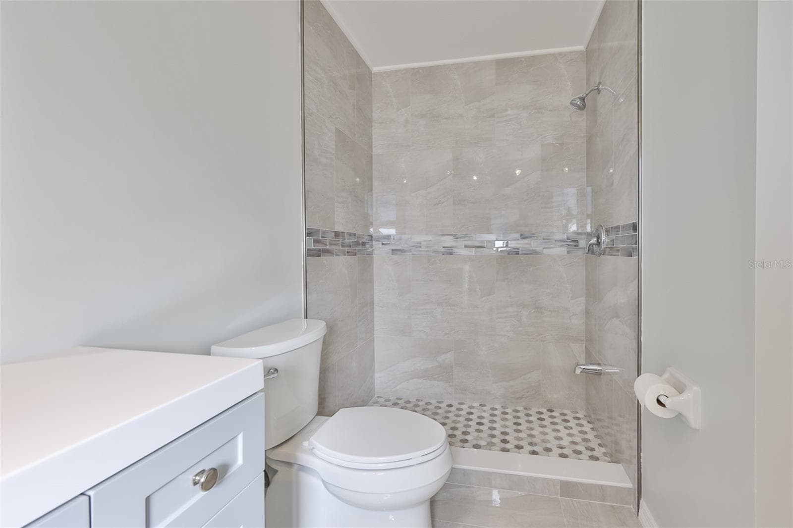 Single Family Residence at 6523 KING PALM WAY, APOLLO BEACH, photo 21 of 61