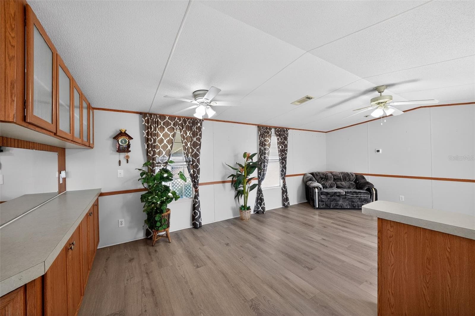 Manufactured Home at 132 HOLIDAY PARK BLVD NE, PALM BAY, photo 8 of 31