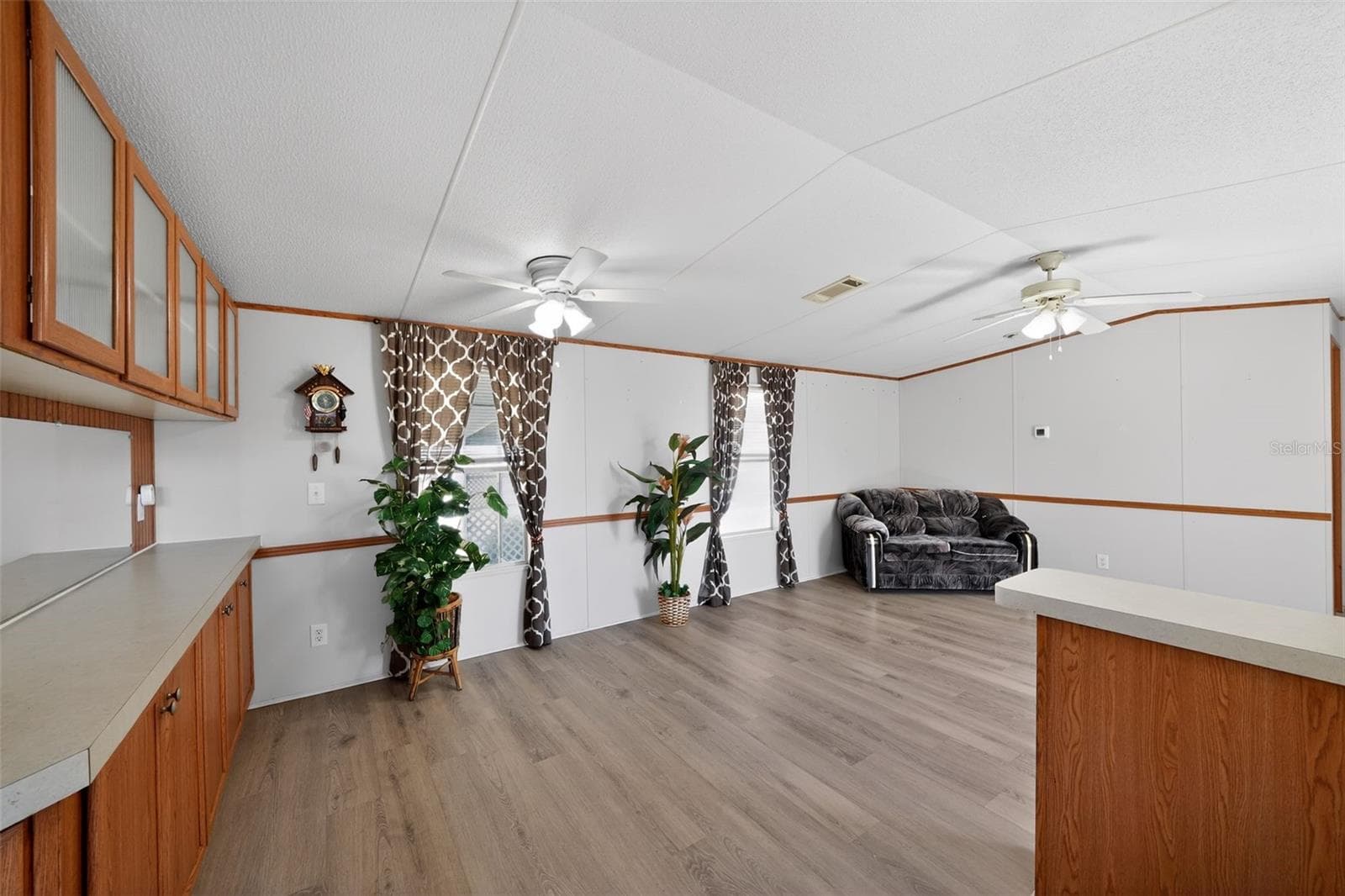 Manufactured Home at 132 HOLIDAY PARK BLVD NE, PALM BAY, photo 9 of 31