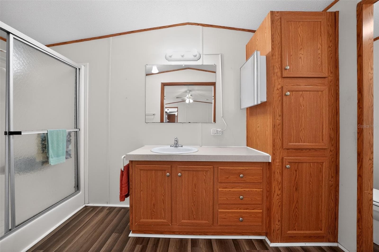 Manufactured Home at 132 HOLIDAY PARK BLVD NE, PALM BAY, photo 22 of 31