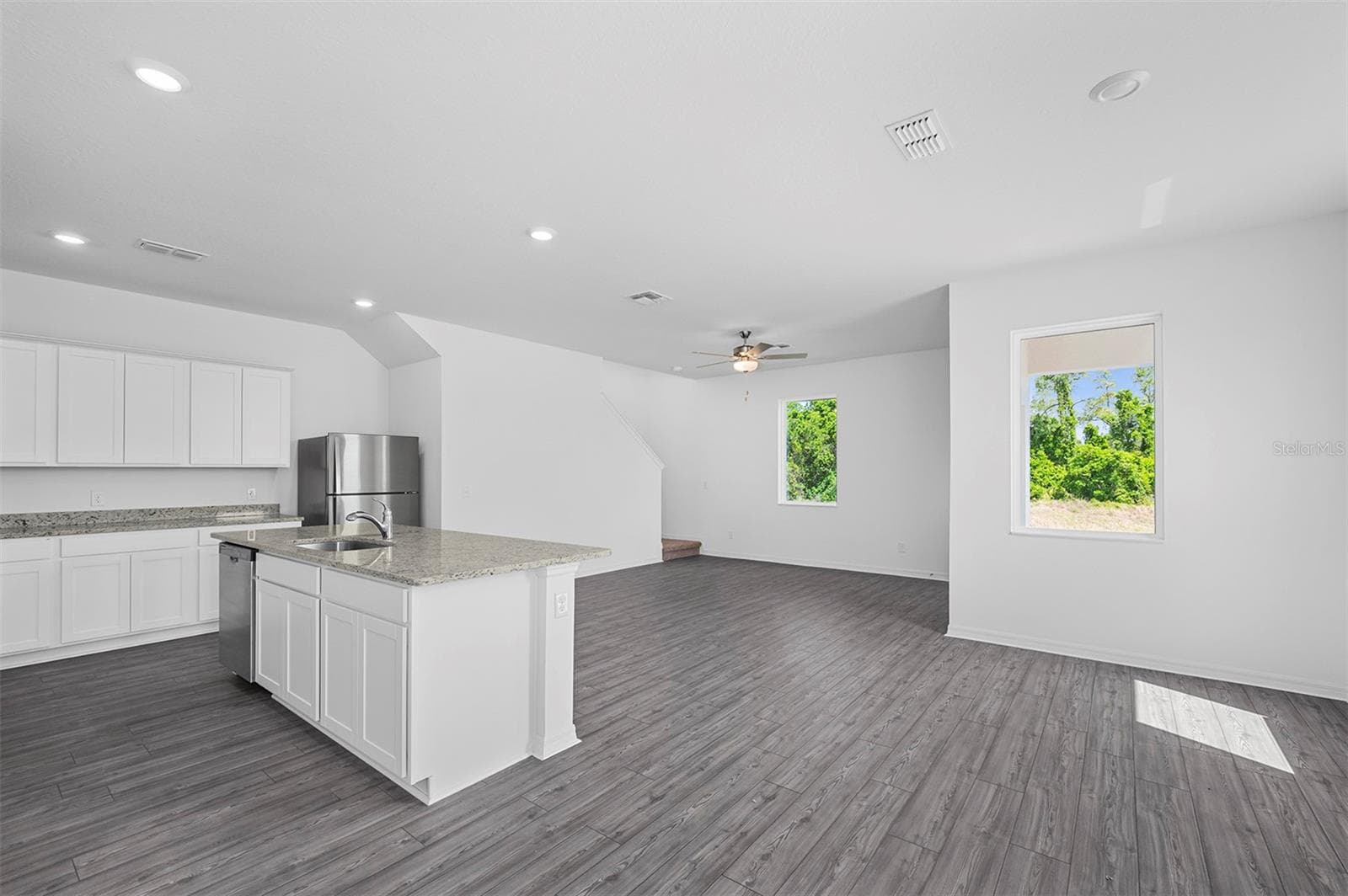 Townhouse at 564 BAY LEAF DR, POINCIANA, photo 5 of 20