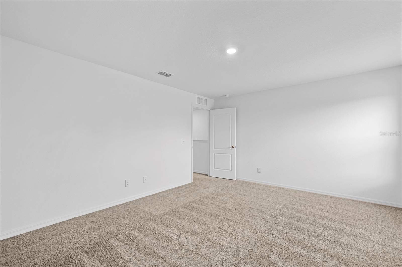 Townhouse at 564 BAY LEAF DR, POINCIANA, photo 12 of 20