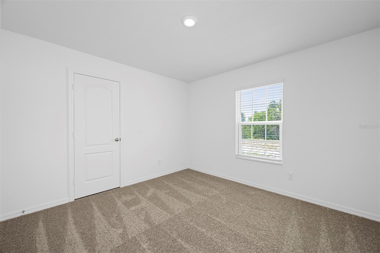 Townhouse at 564 BAY LEAF DR, POINCIANA, photo 19 of 20