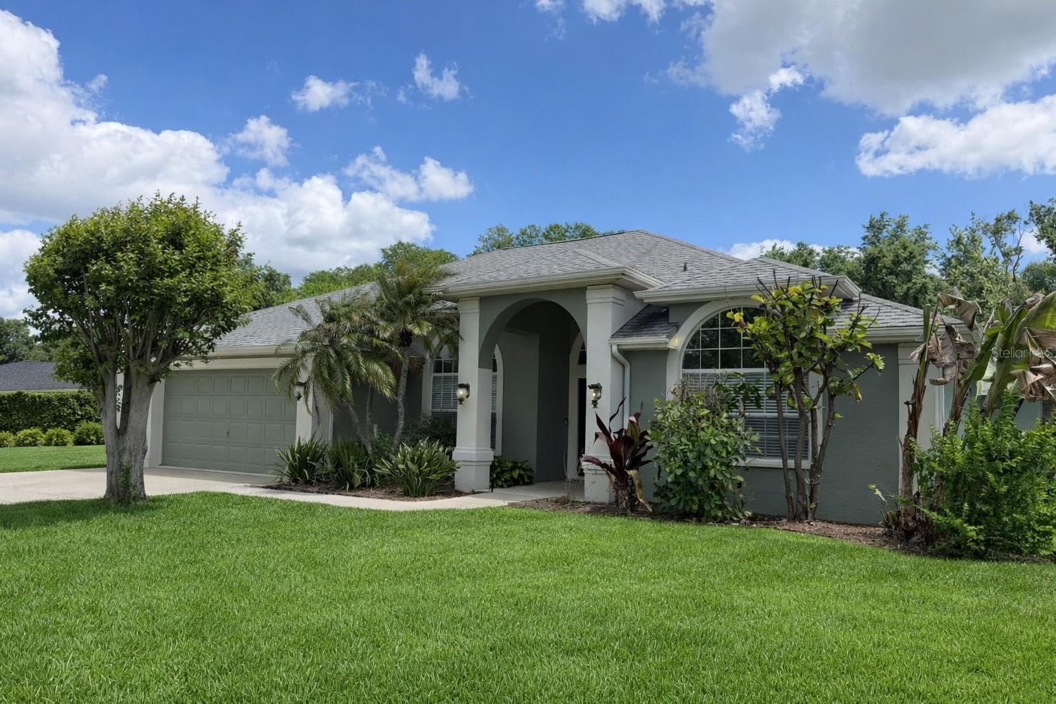 Single Family Residence at 1616 KINSMERE DR, TRINITY, photo 2 of 40