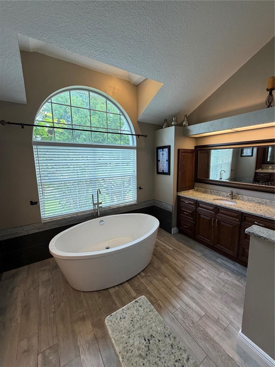 Single Family Residence at 1616 KINSMERE DR, TRINITY, photo 21 of 40