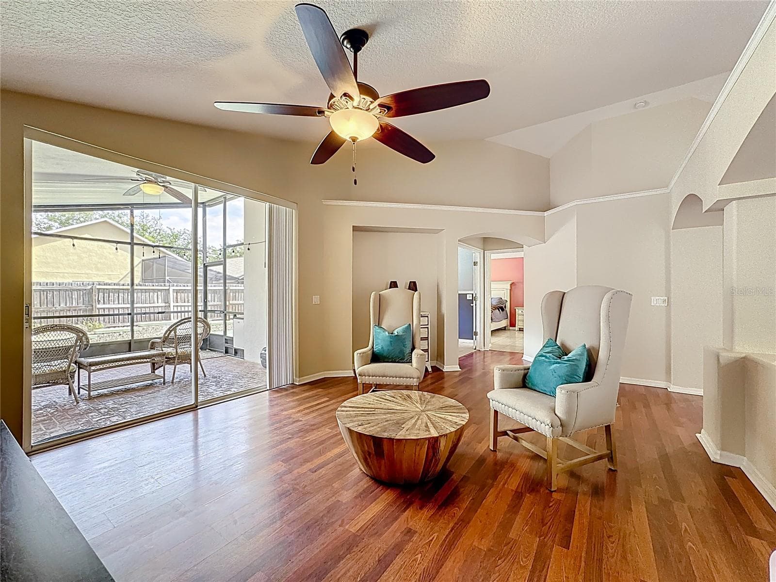 Single Family Residence at 7116 COLONY POINTE DR, RIVERVIEW, photo 31 of 38