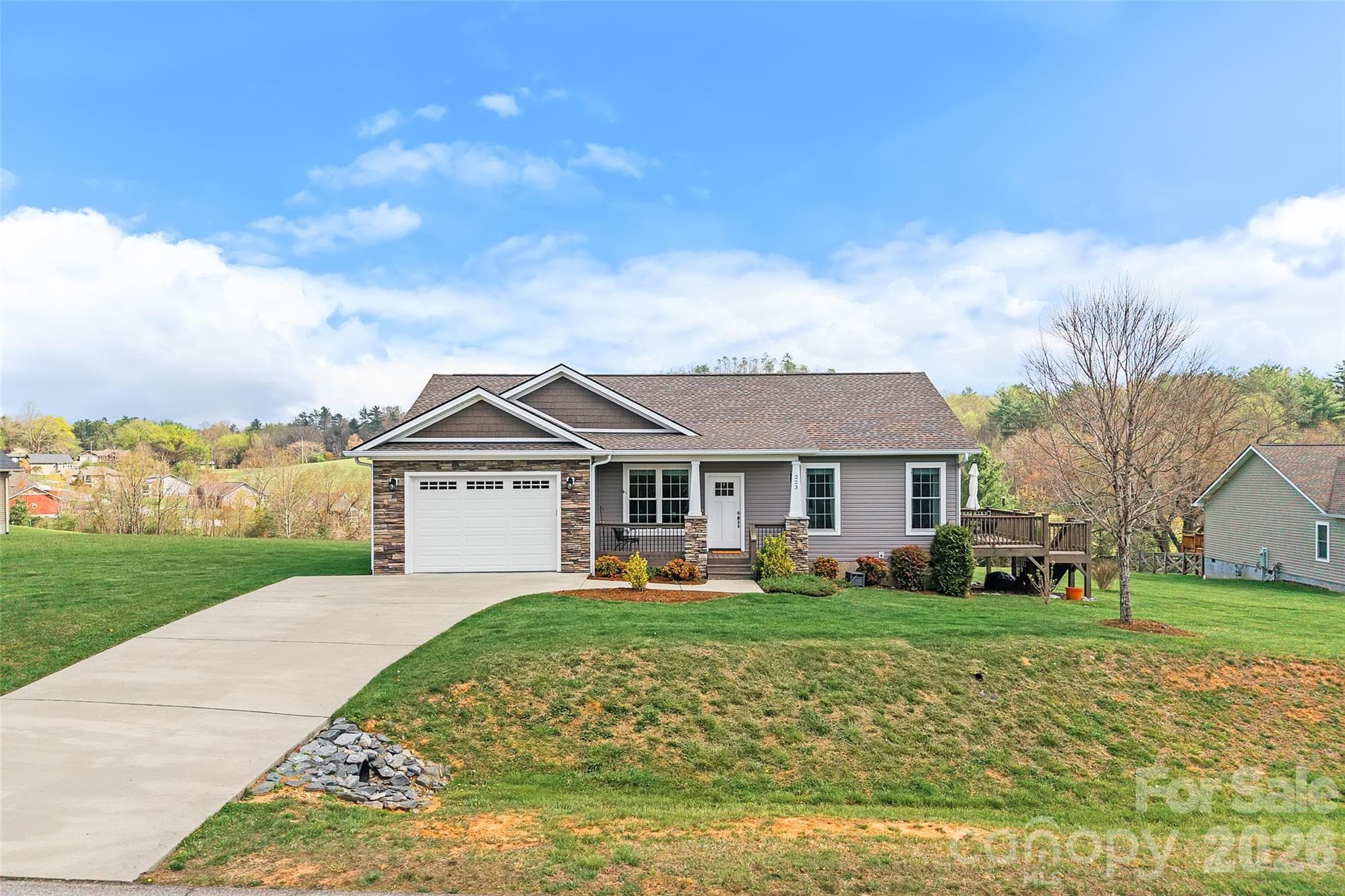 Single Family Residence at 223 River Breeze Lane, Etowah, photo 3 of 27