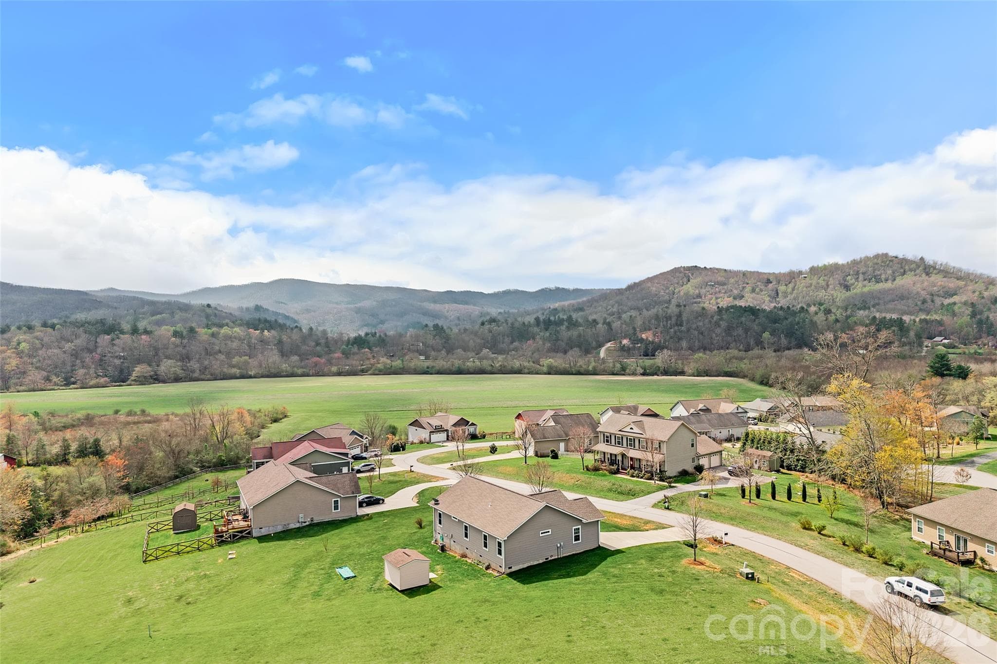 Single Family Residence at 223 River Breeze Lane, Etowah, photo 25 of 27