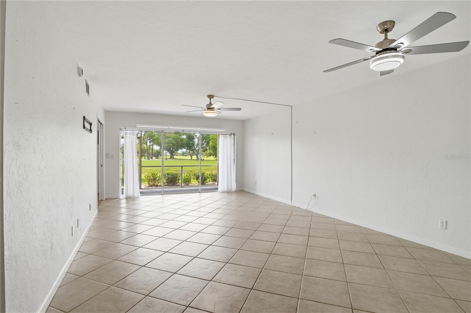 Condominium at 7860 PALM AIRE LN #103, SARASOTA, photo 9 of 19