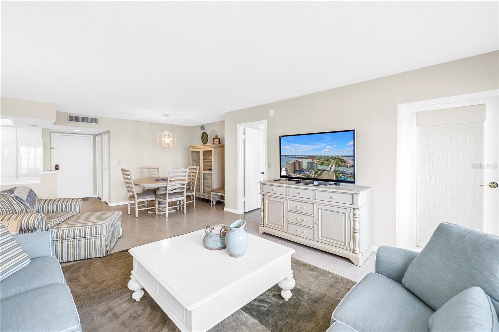 Condominium at 5220 BRITTANY DR S #1202, ST PETERSBURG, photo 13 of 52