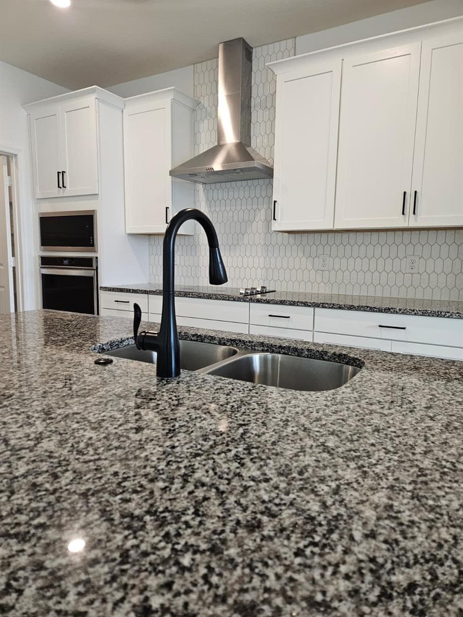 Single Family Residence at 1772 STAMEN DR, KISSIMMEE, photo 9 of 28