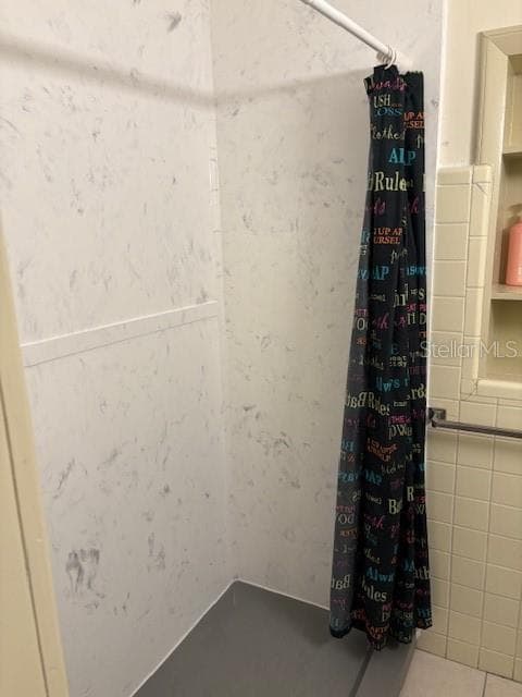 3rd Bathroom/Hall - 1182 NORWOOD AVE, CLEARWATER