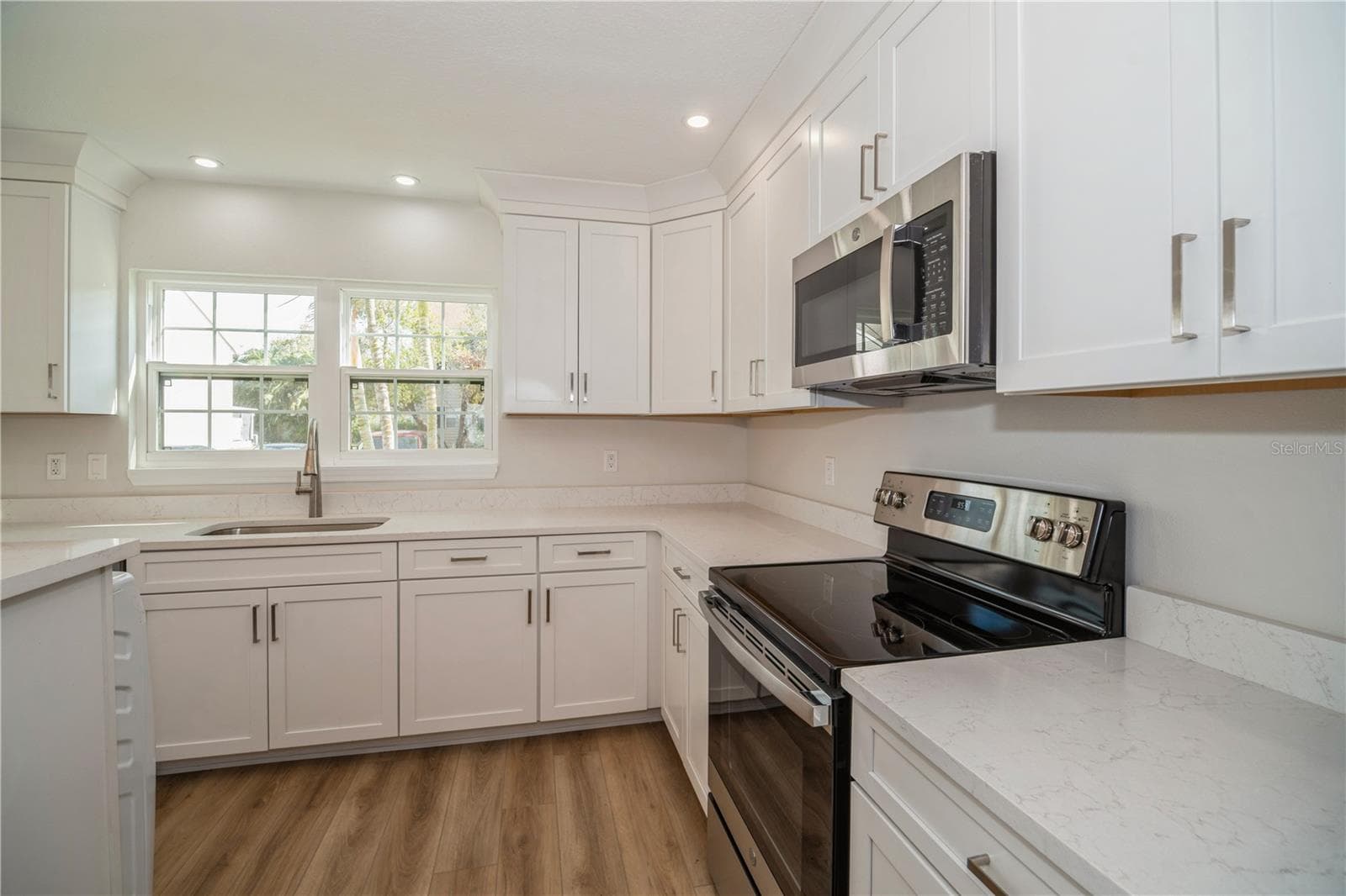 Kitchen - 2018 MANOR DR NE, PALM BAY