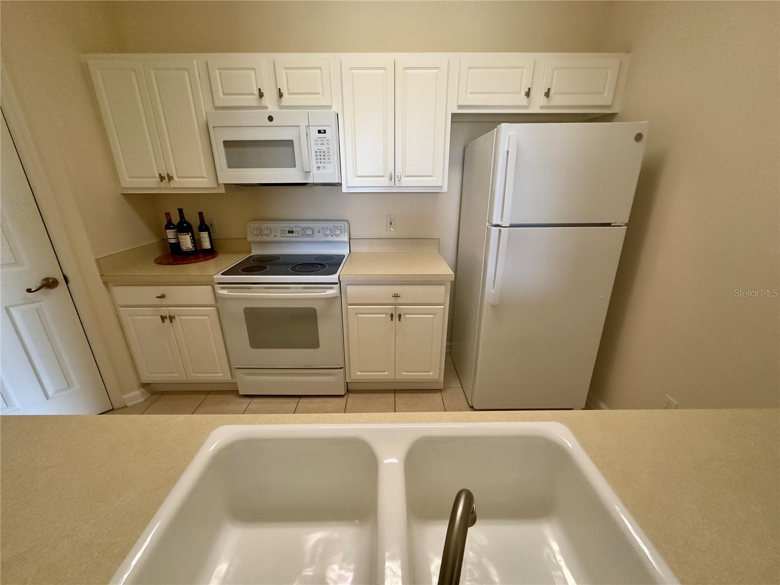 Condominium at 13536 TURTLE MARSH LOOP #532, ORLANDO, photo 9 of 26