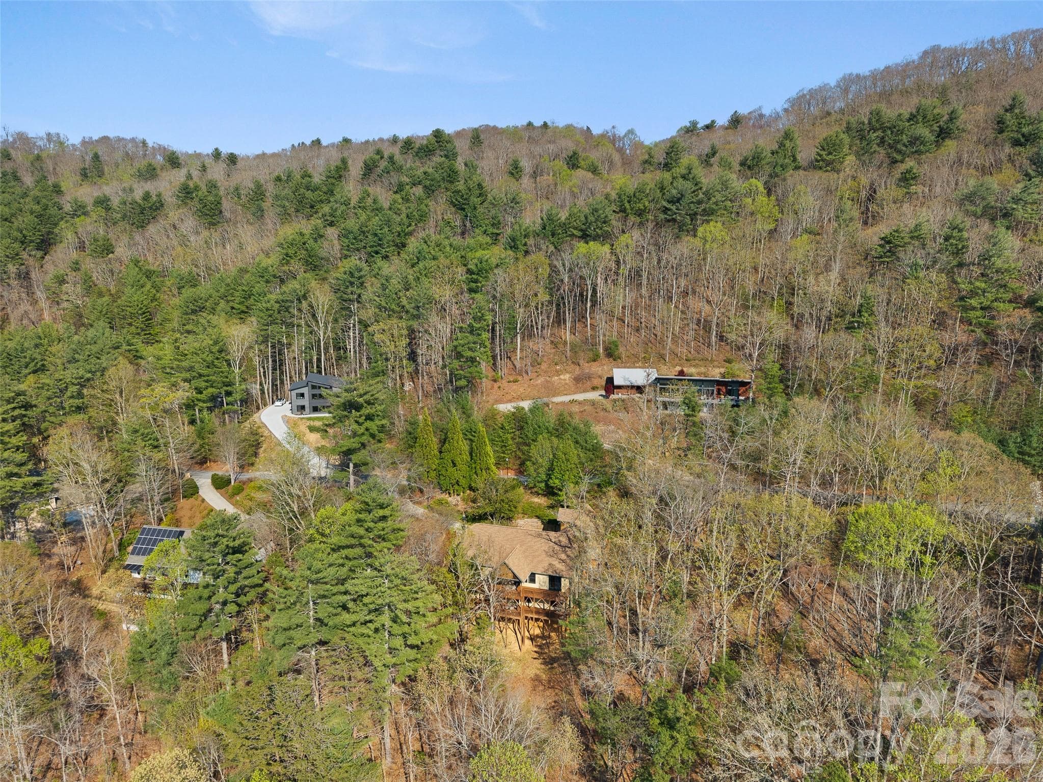 Plenty of privacy and easy paved access. - 5 Stegall Lane, Asheville