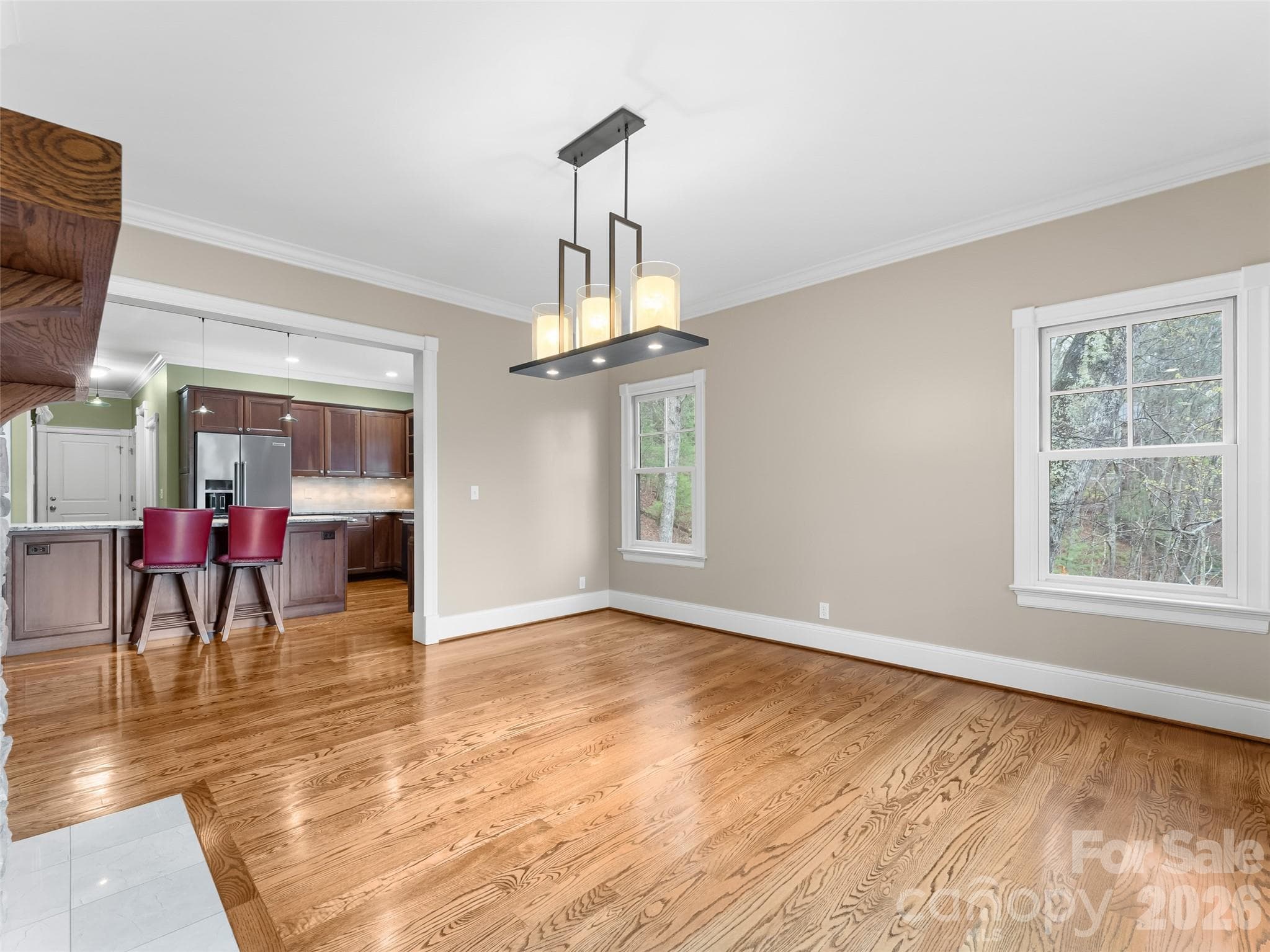 A perfect spot for meals shared with loved ones. - 5 Stegall Lane, Asheville