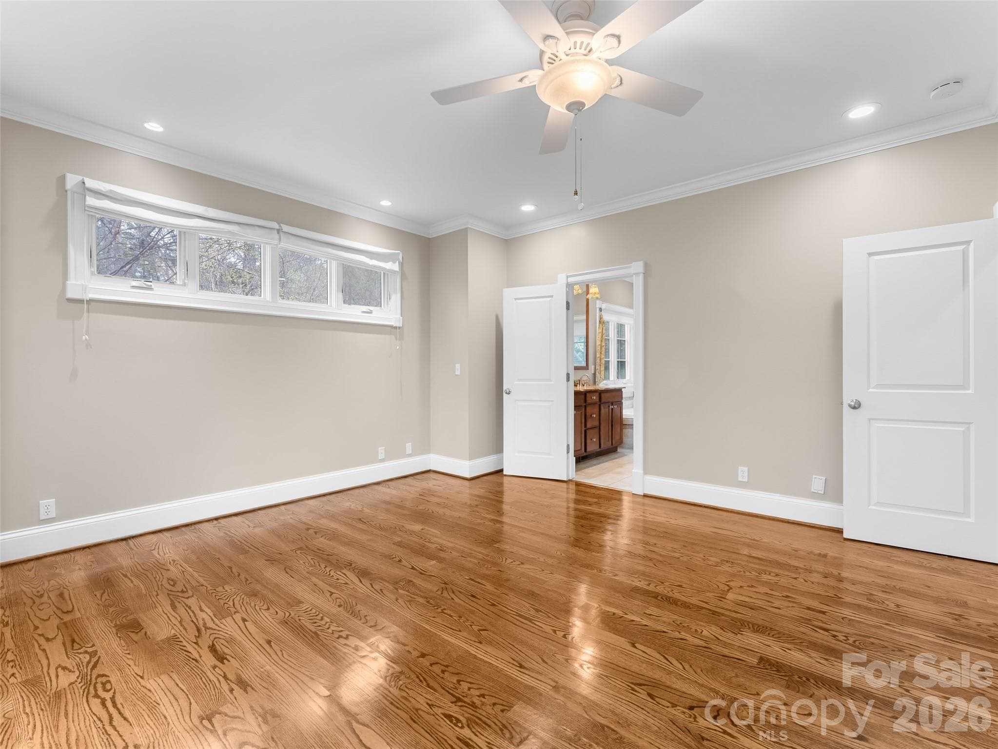You don't want to miss the en-suite bathroom! - 5 Stegall Lane, Asheville