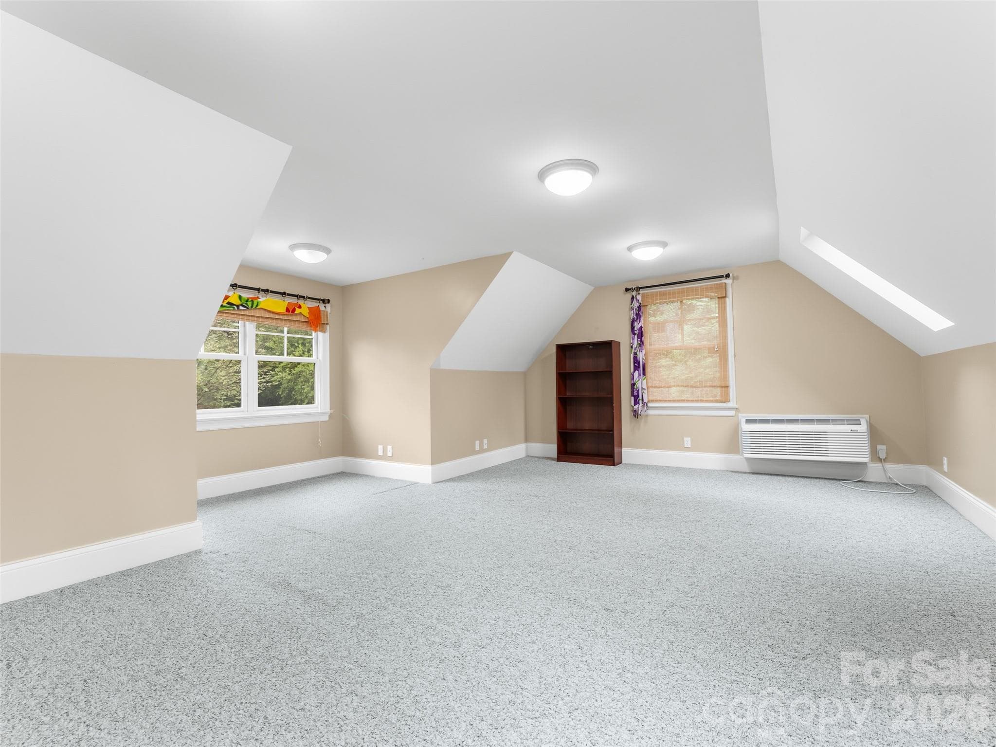The F.R.O.G. is a perfect spot for an artist studio, home office, entertainment area, and more. - 5 Stegall Lane, Asheville