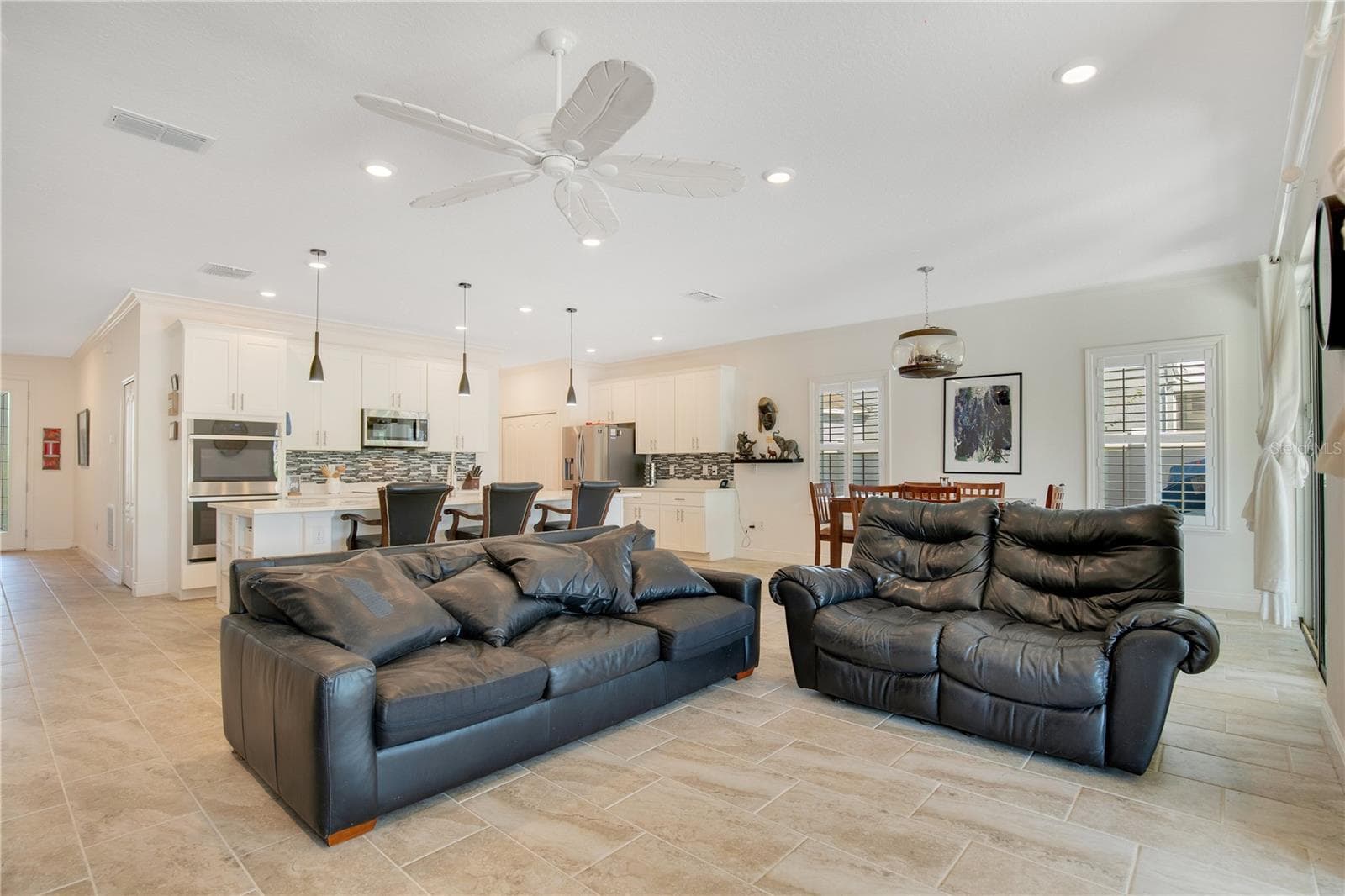 Single Family Residence at 260 JACKSON LOOP, DELAND, photo 5 of 23