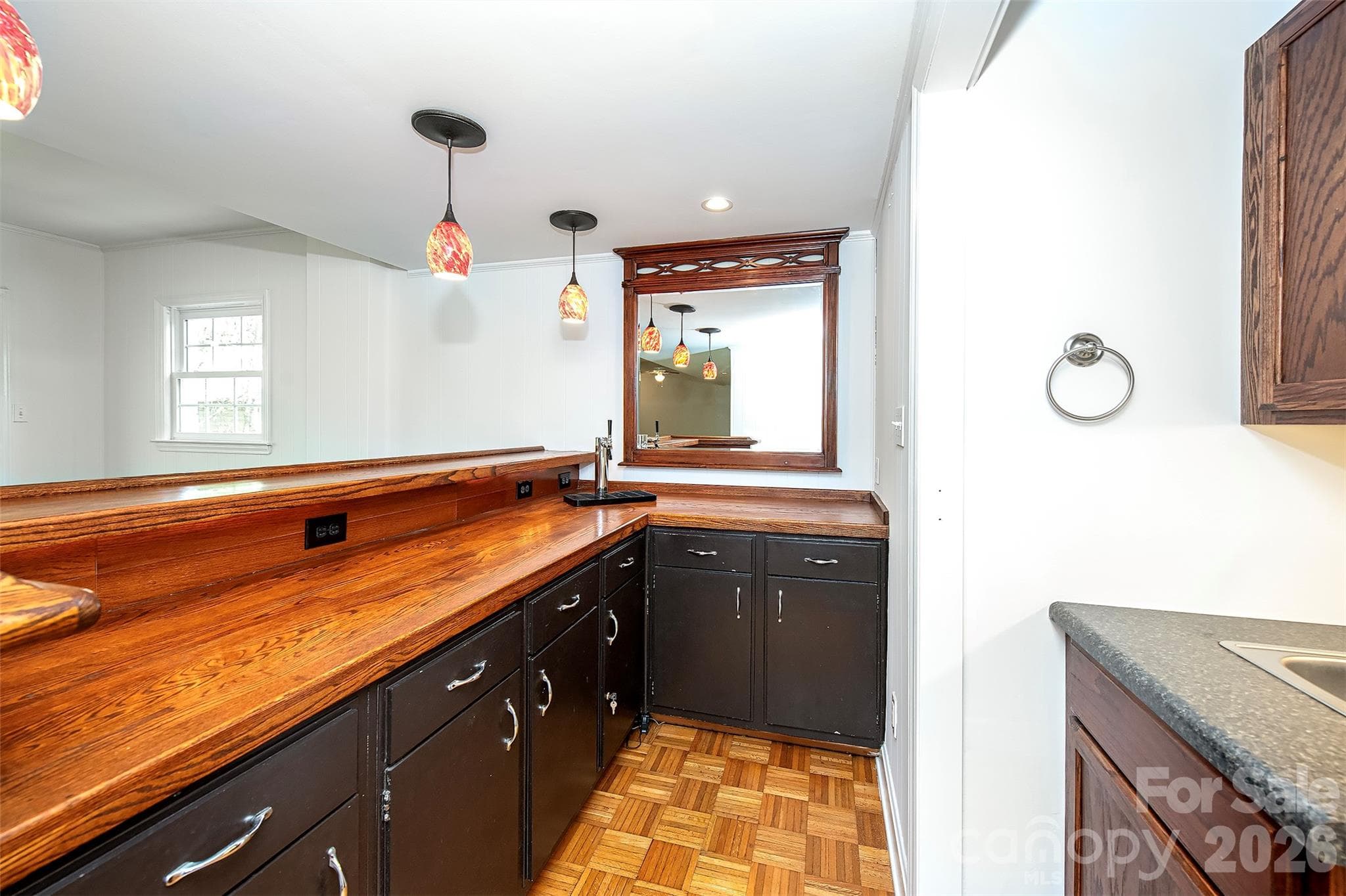 Single Family Residence at 6629 Knightswood Drive, Charlotte, photo 21 of 38
