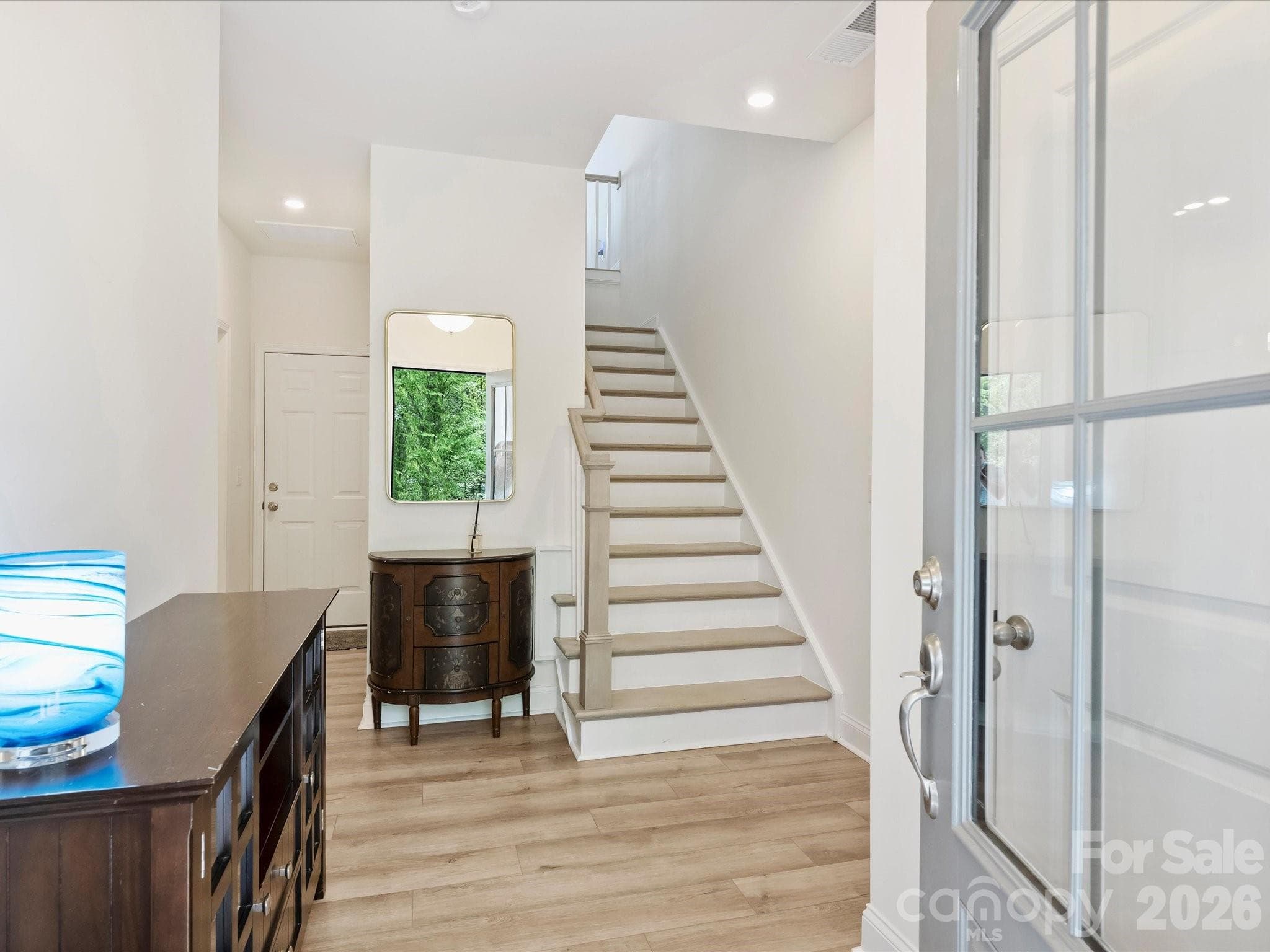 Foyer - Charlotte