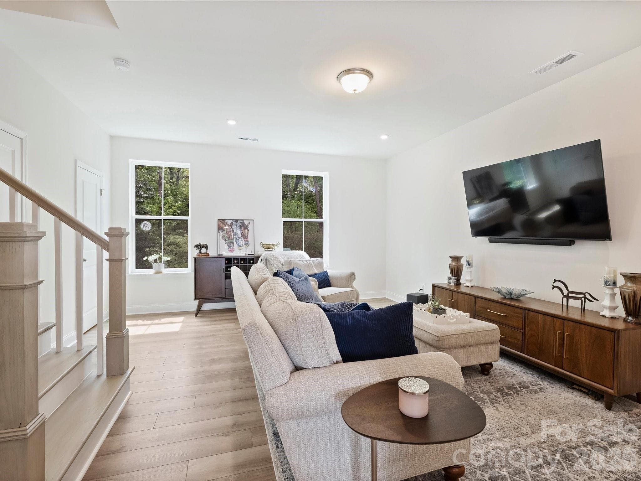 Living Room - Charlotte