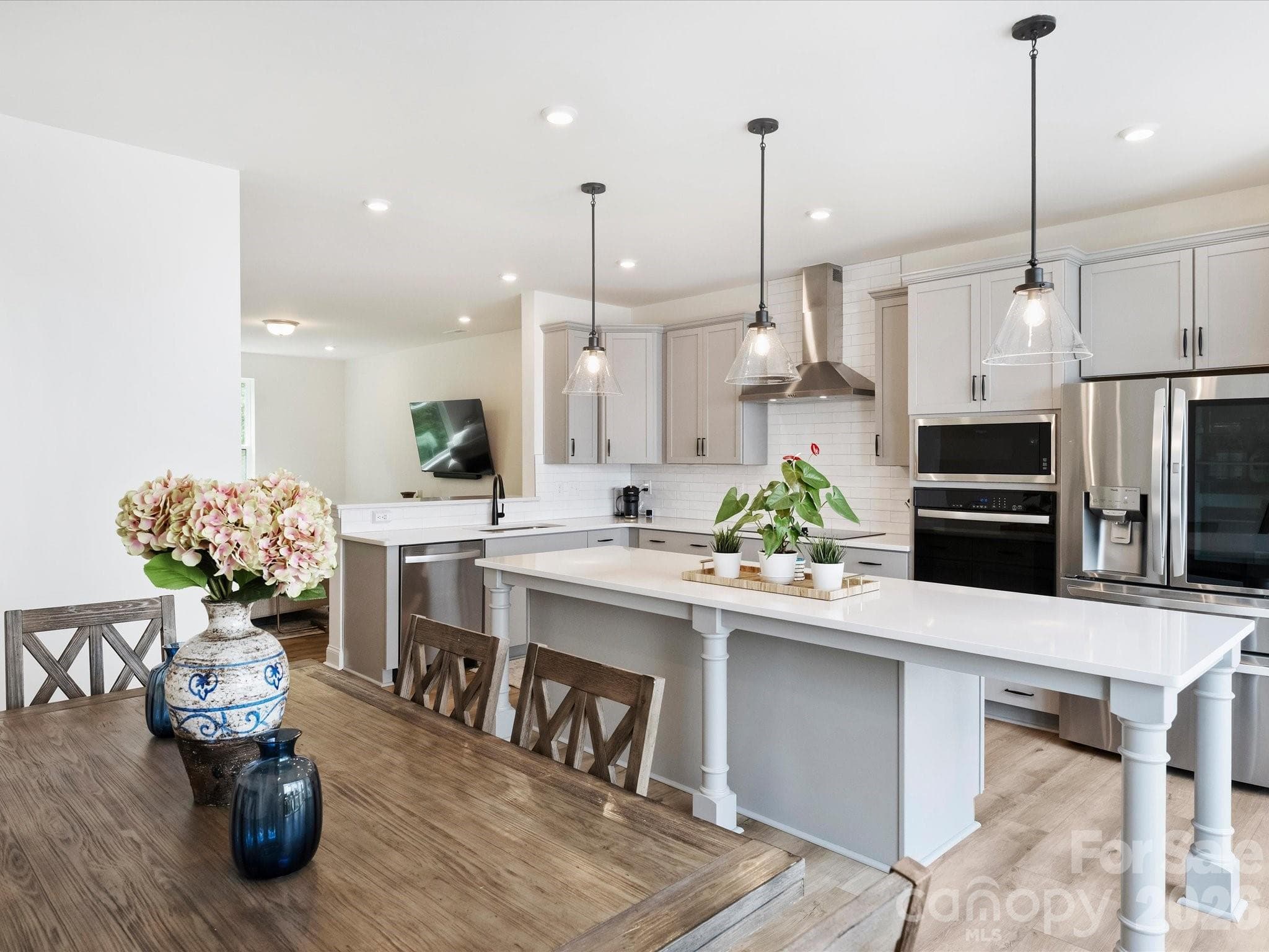 Kitchen/Dining - Charlotte