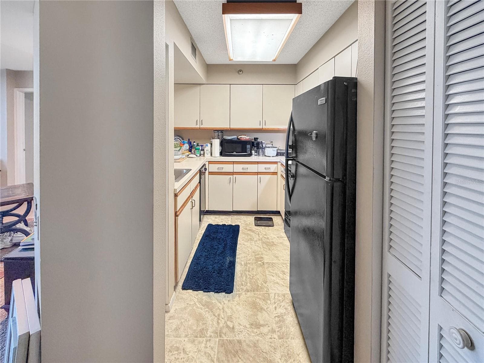 Condominium at 2333 FEATHER SOUND DR #C507, CLEARWATER, photo 3 of 28