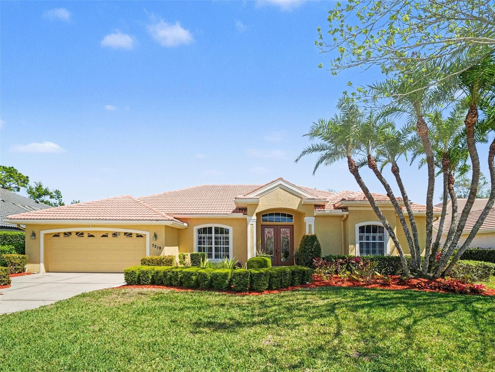 Single Family Residence at 7219 COACHLIGHT ST, SARASOTA, photo 3 of 29