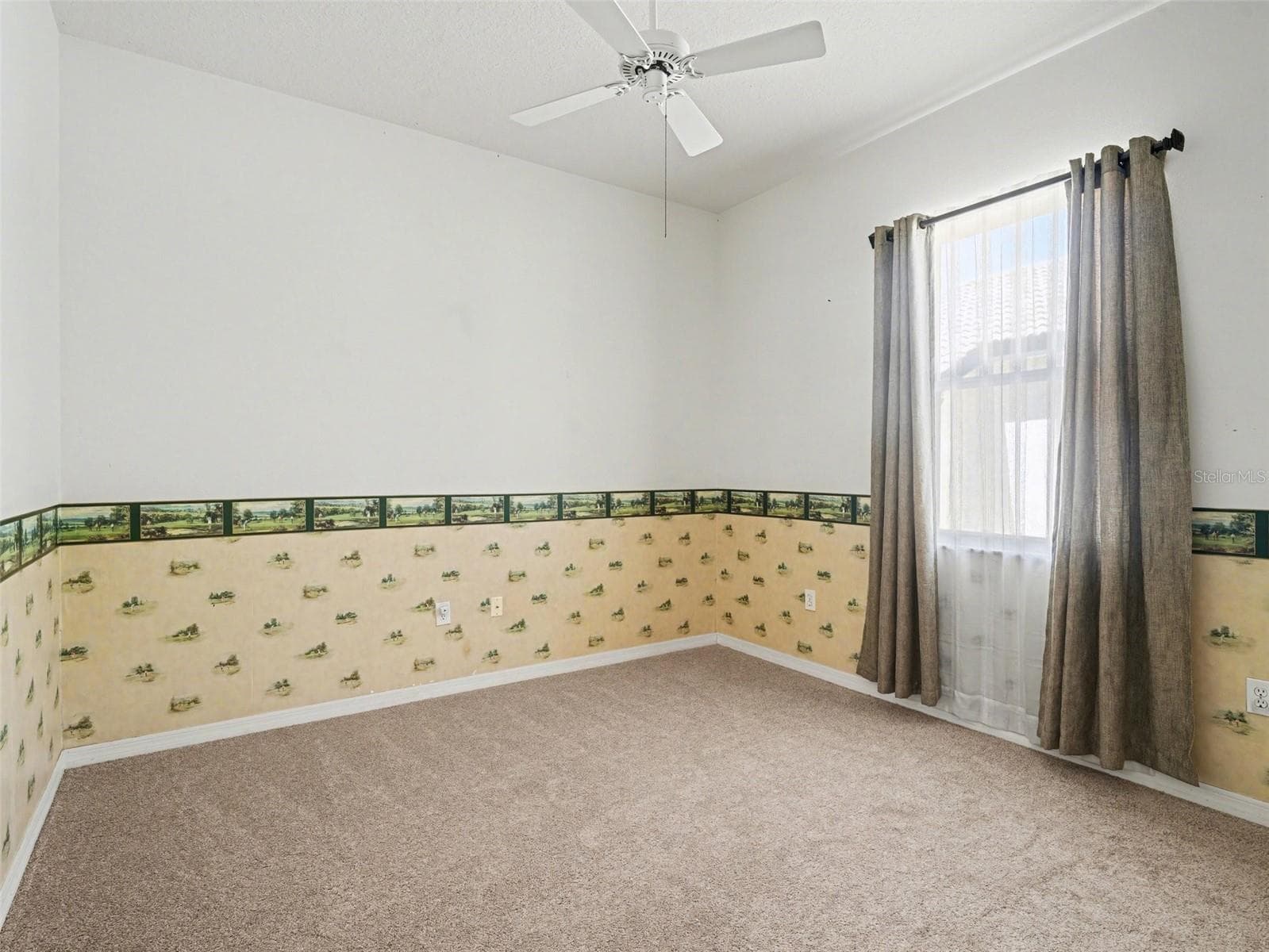 Single Family Residence at 7219 COACHLIGHT ST, SARASOTA, photo 19 of 29