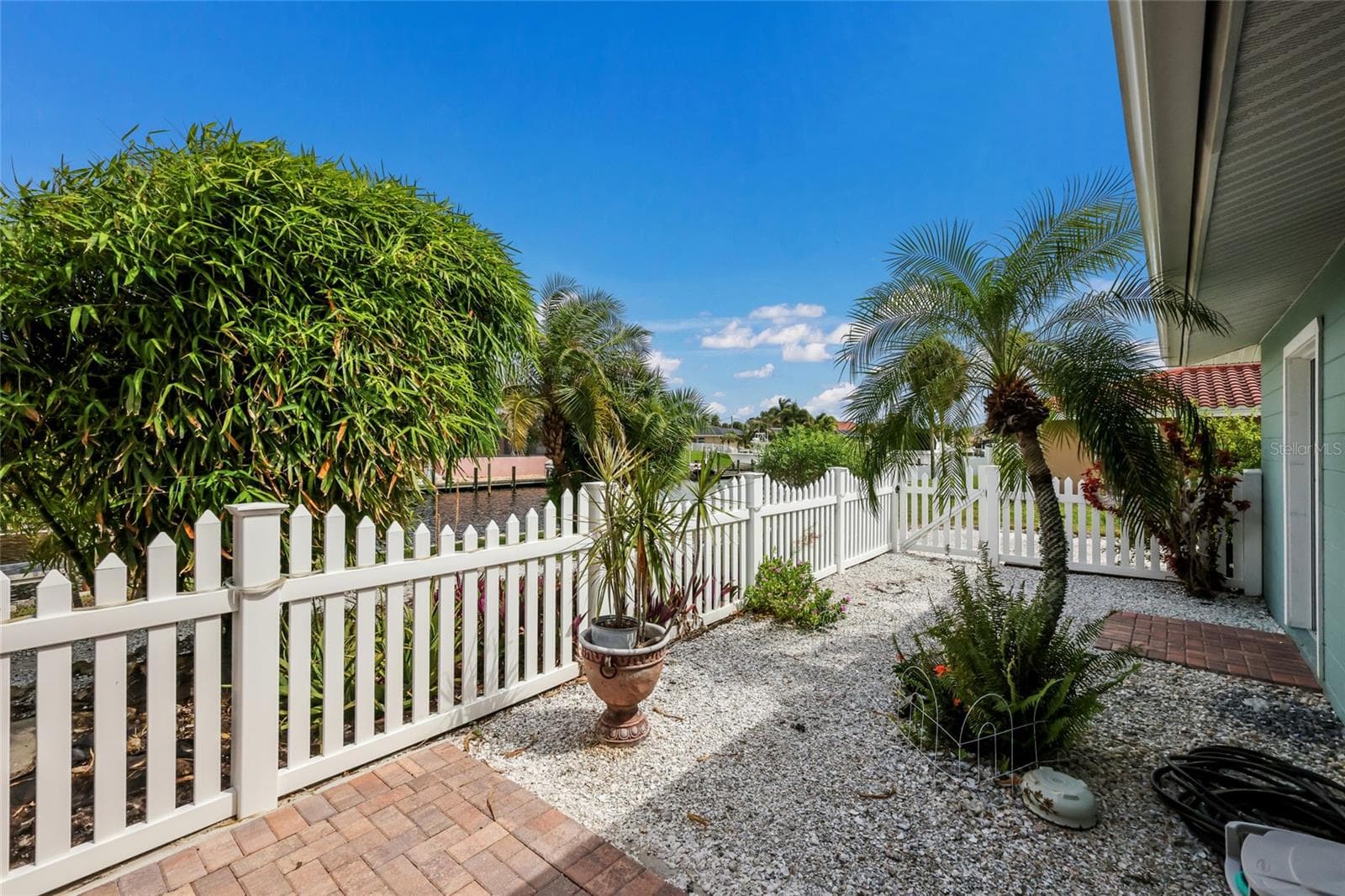 Single Family Residence at 5007 BIMINI DR, BRADENTON, photo 30 of 38