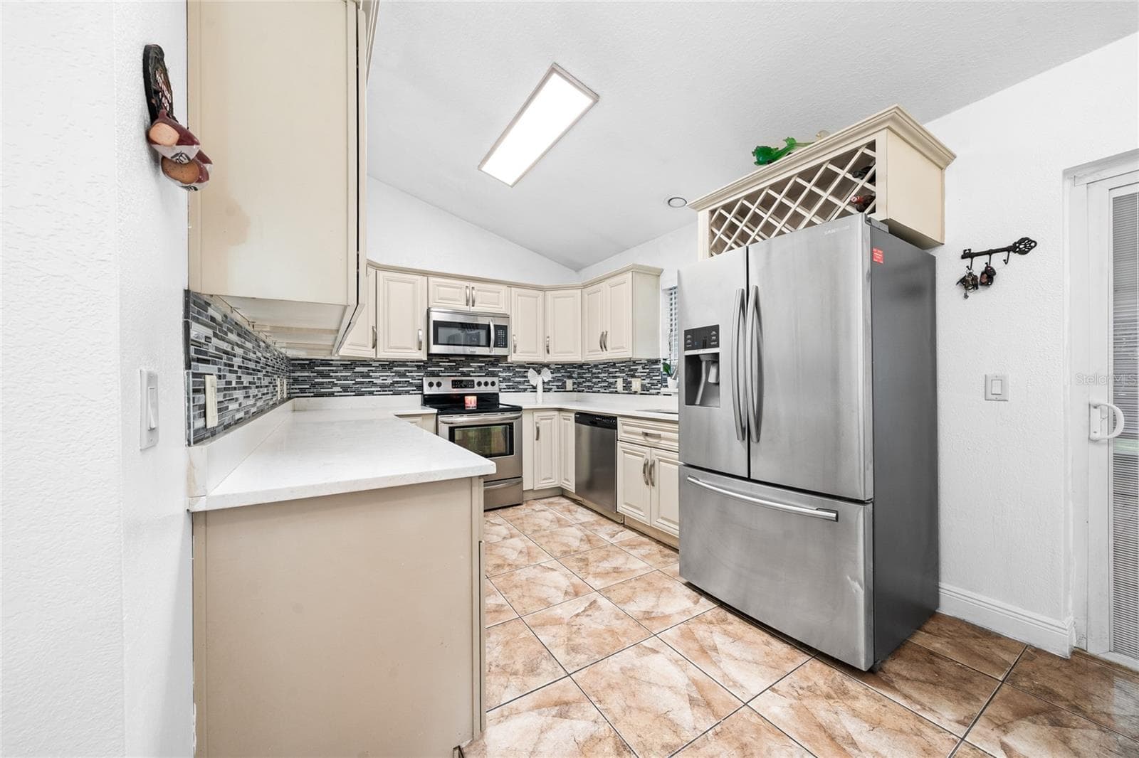 Single Family Residence at 10618 REAGANS RUN DR, CLERMONT, photo 11 of 43