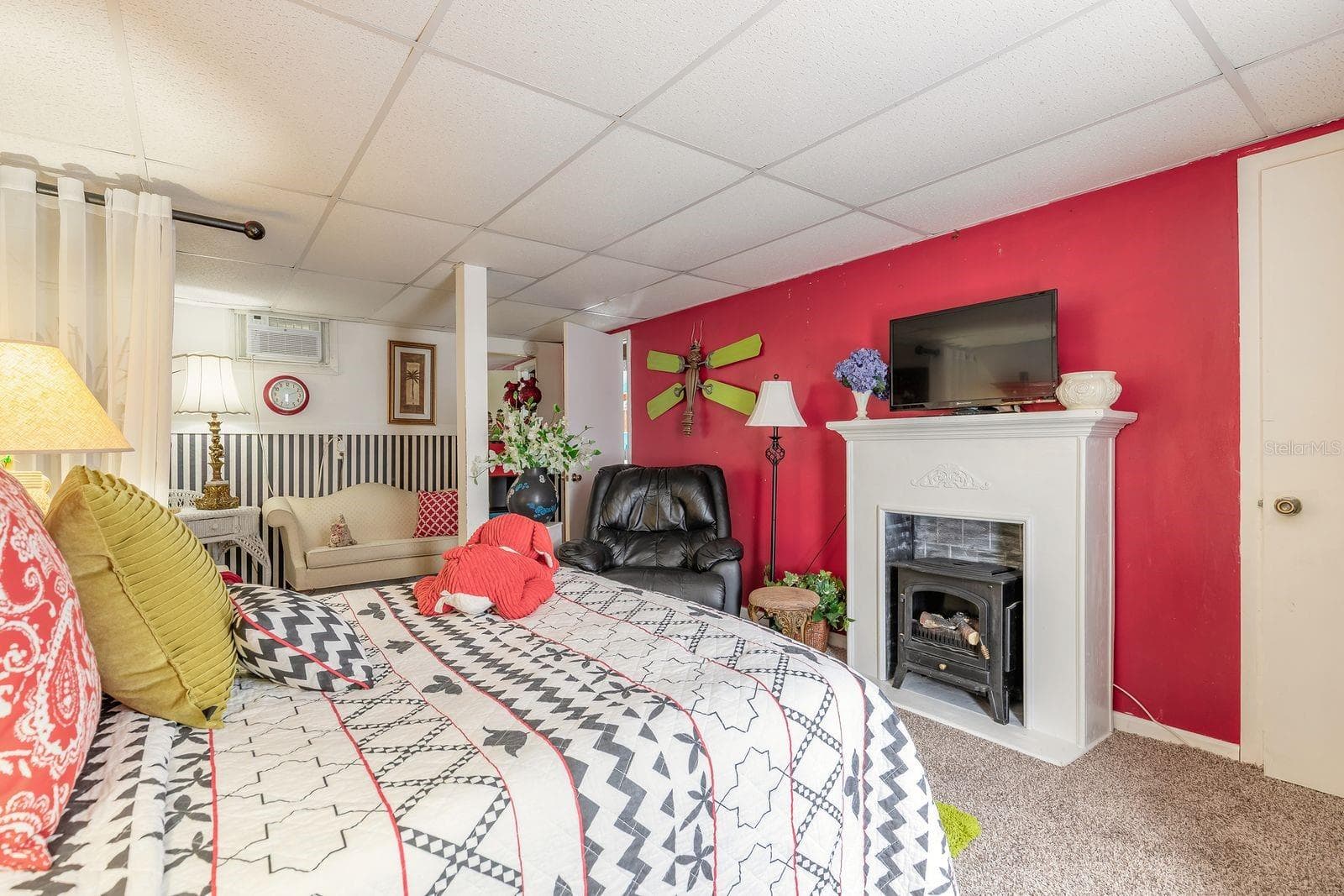 Single Family Residence at 3130 ROYAL PALM DR, EDGEWATER, photo 19 of 35