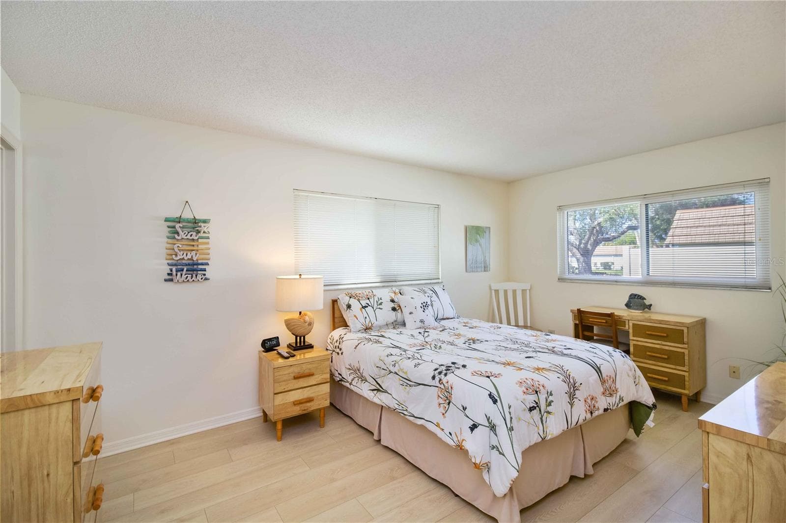 Condominium at 5476 SWIFT RD #19, SARASOTA, photo 22 of 34