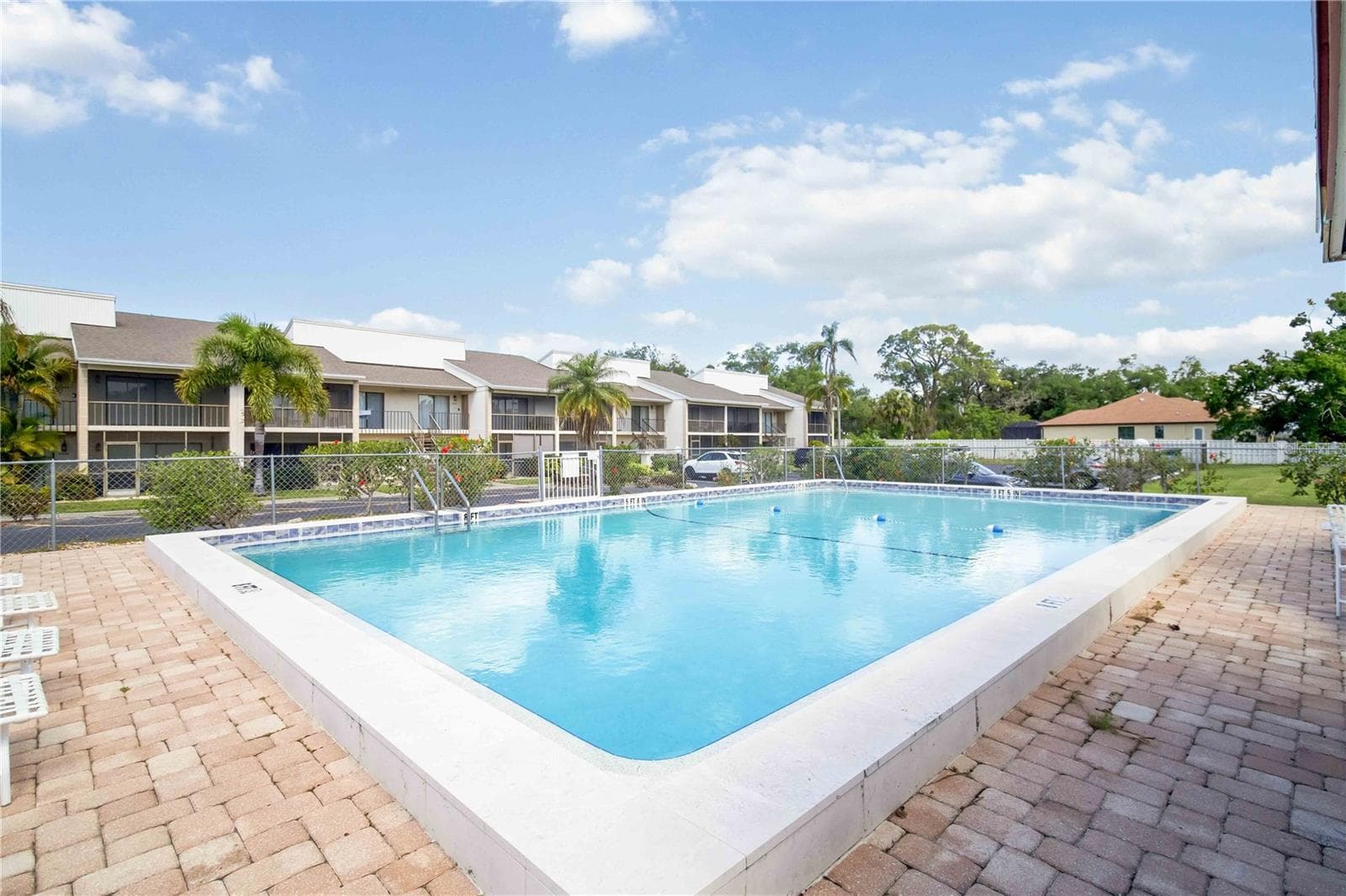 Condominium at 5476 SWIFT RD #19, SARASOTA, photo 30 of 34
