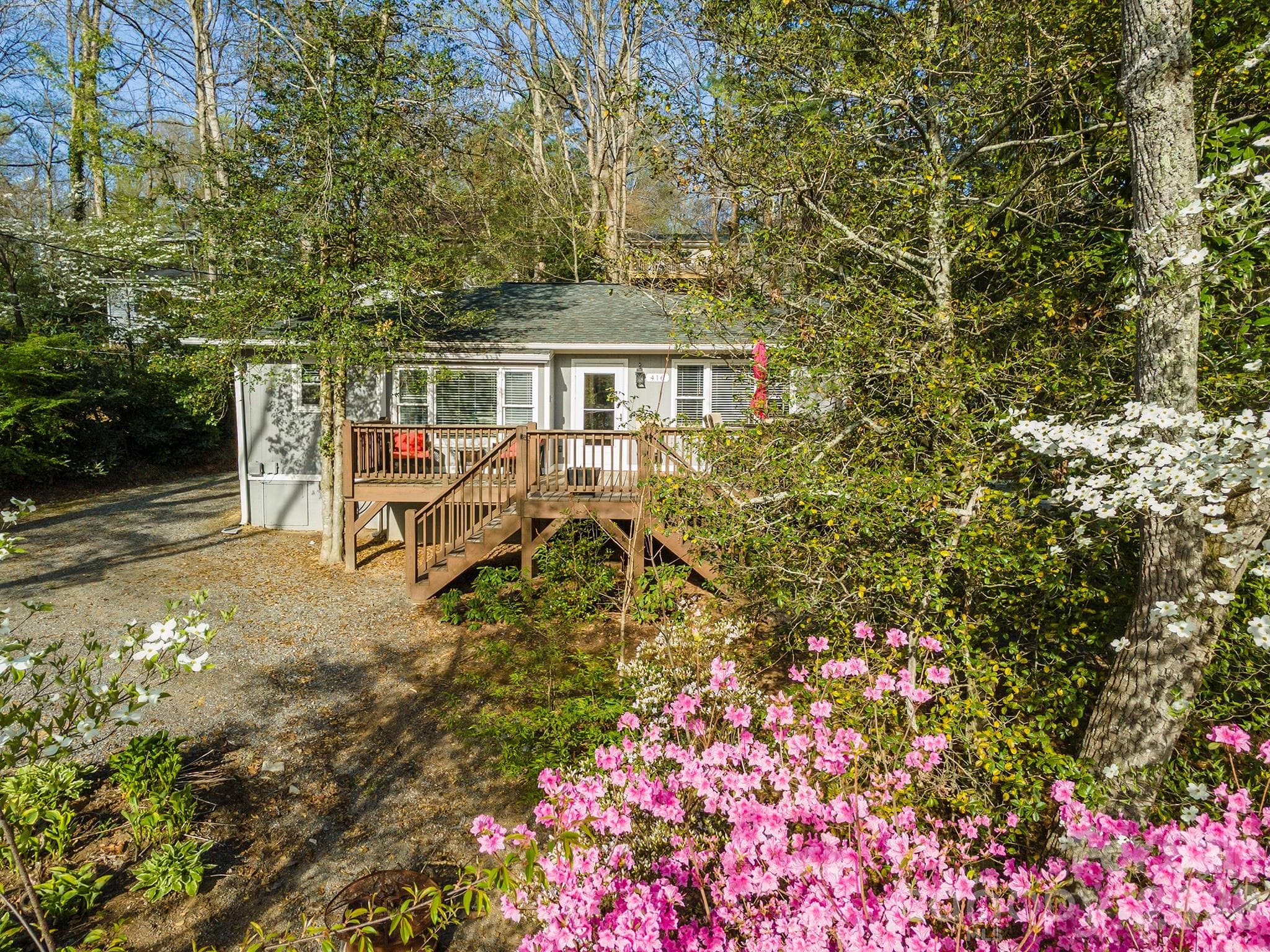 Portfolio at Black Mountain, photo 2 of 48