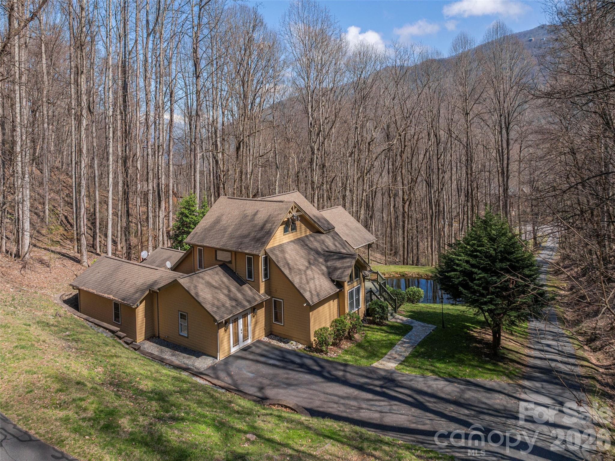 Single Family Residence at 90 Lionheart Lane, Maggie Valley, photo 32 of 33
