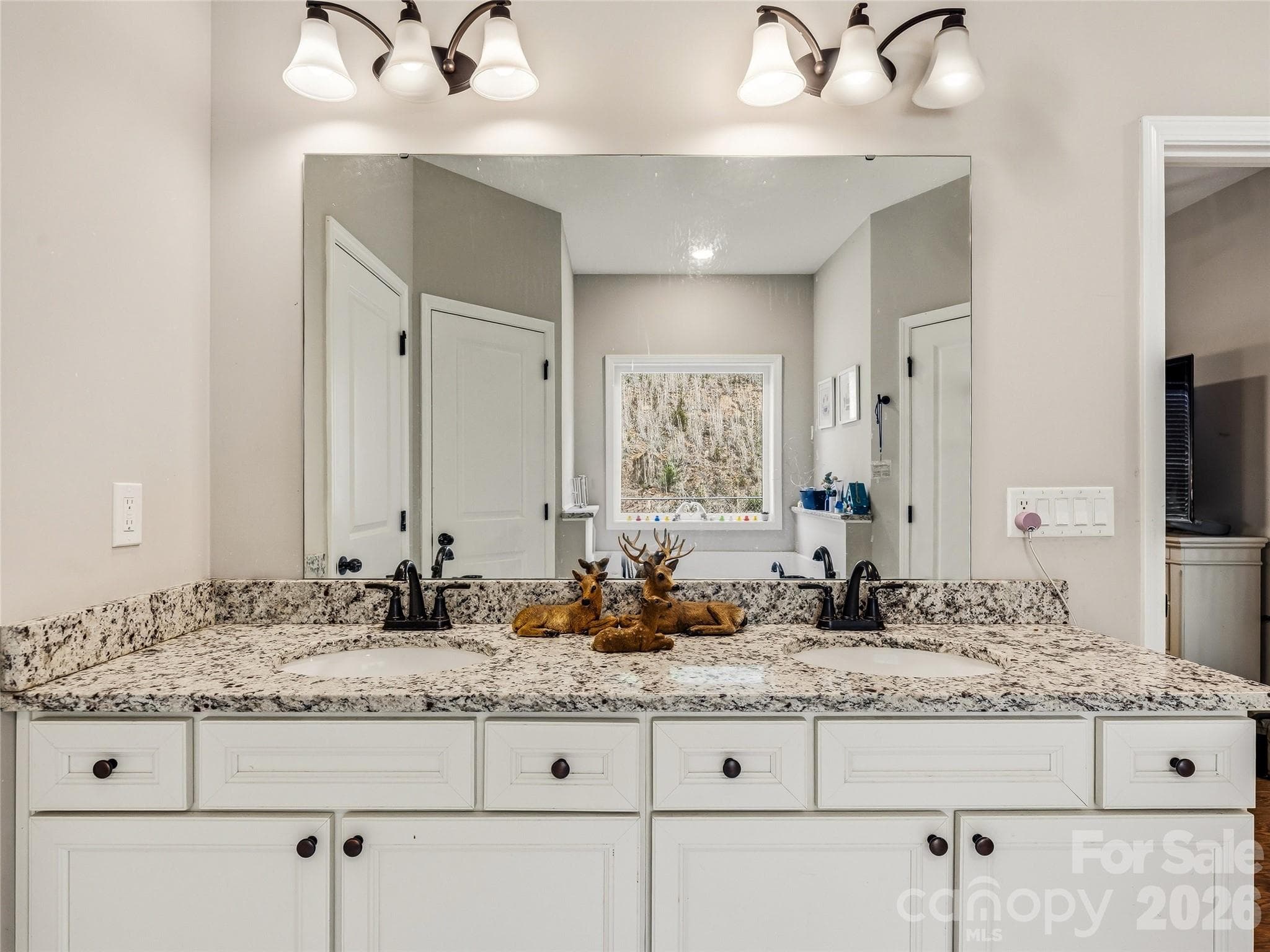 Single Family Residence at 170 Starry Night Lane, Marshall, photo 27 of 34