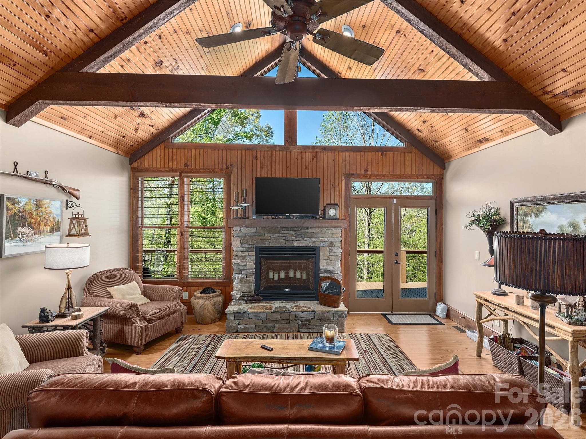 Single Family Residence at Mill Spring, photo 9 of 44