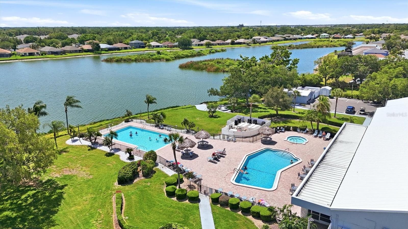 Aerial - Community Pool - 8420 IMPERIAL CIR, PALMETTO