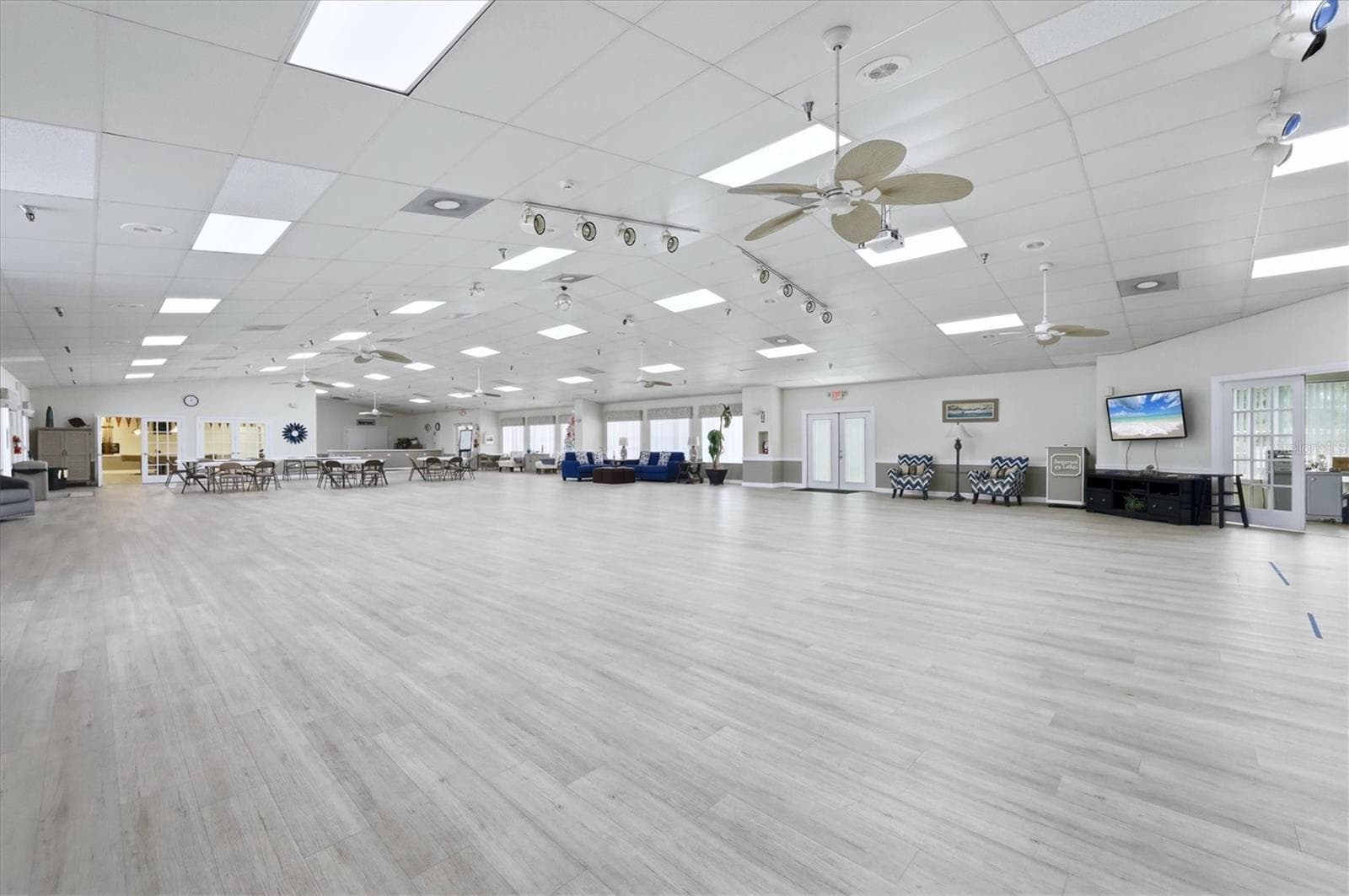 Clubhouse - 8420 IMPERIAL CIR, PALMETTO