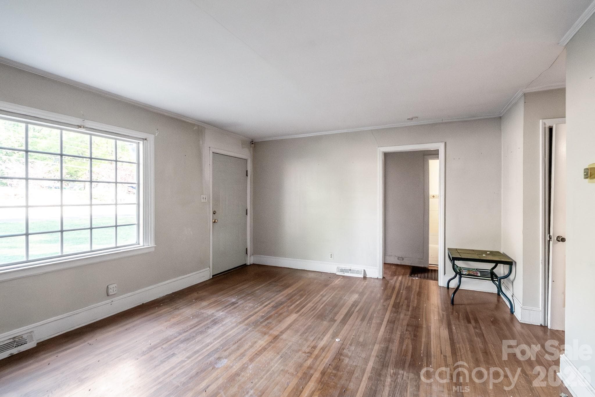 Single Family Residence at Charlotte, photo 8 of 33