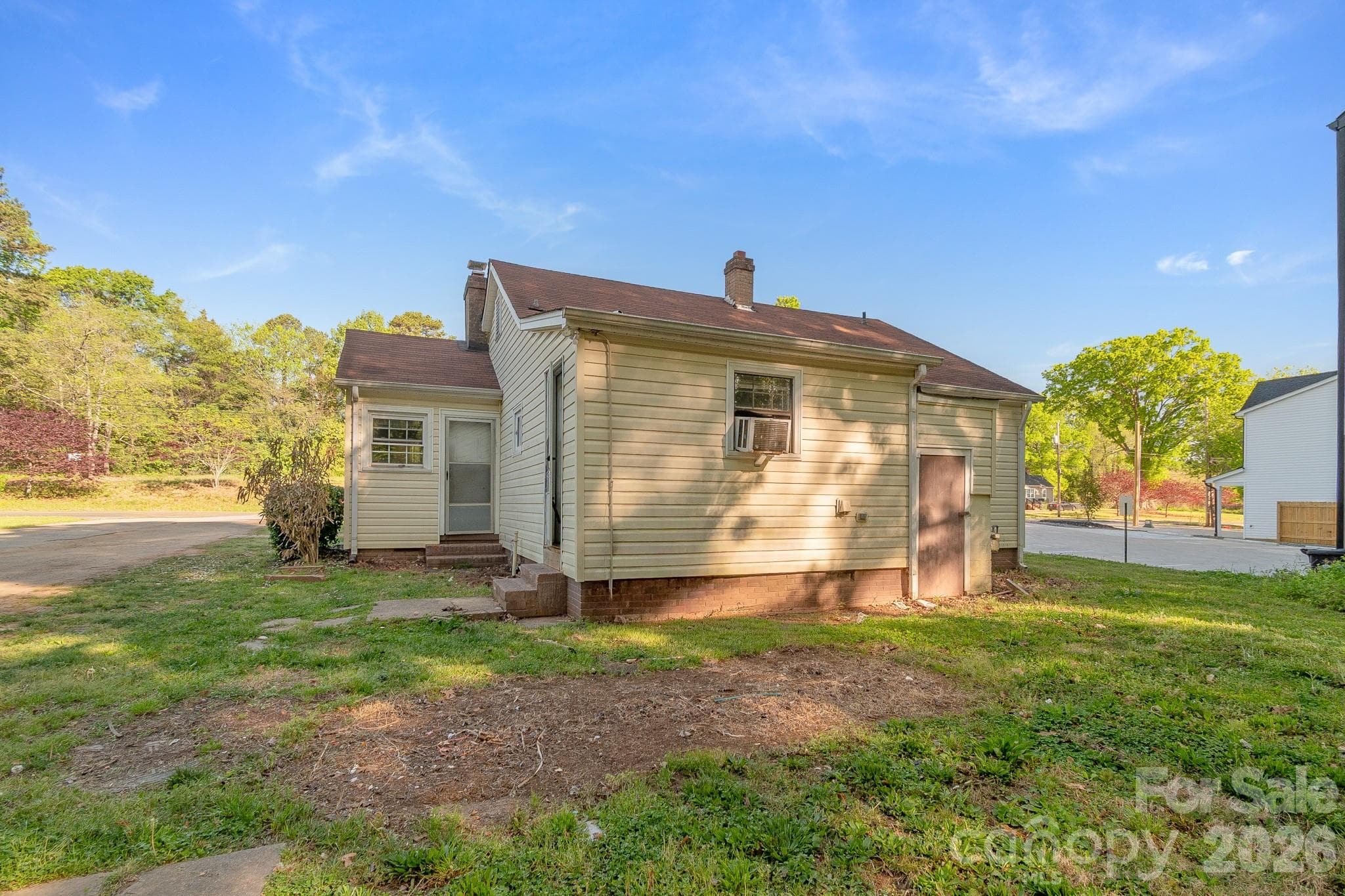 Single Family Residence at Charlotte, photo 30 of 33